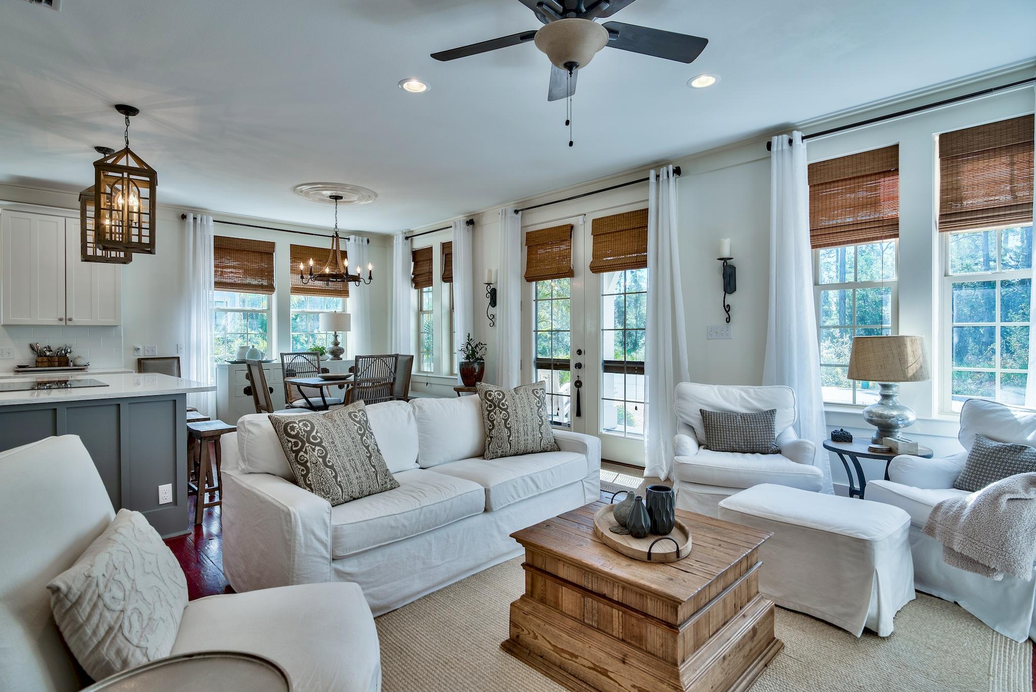 TREETOP VILLAGE - Residential