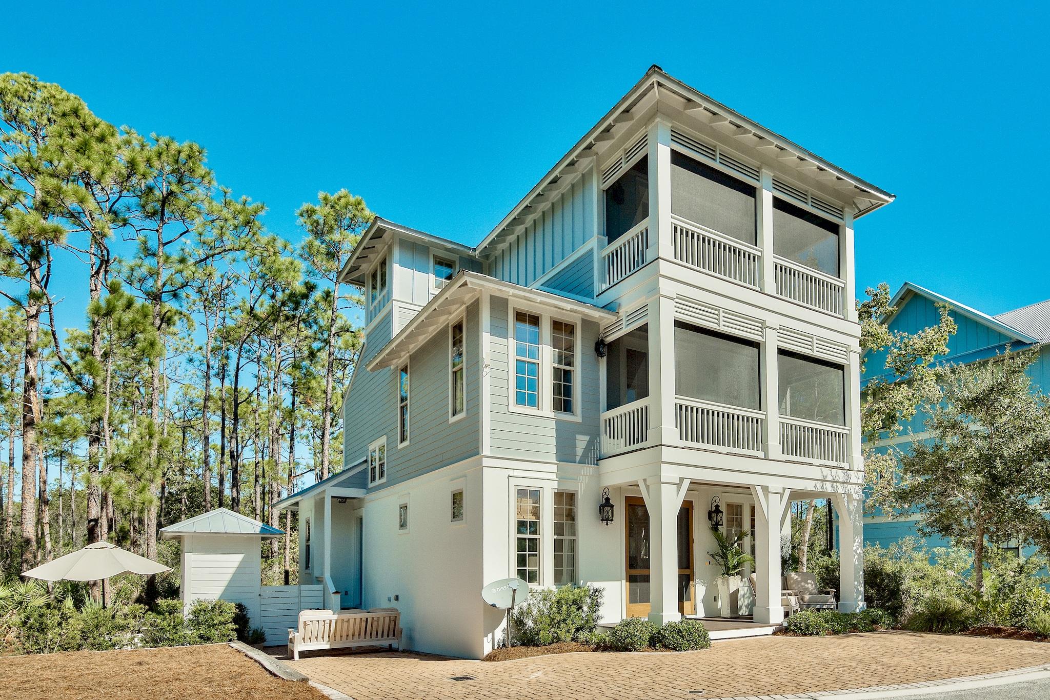 TREETOP VILLAGE - Residential