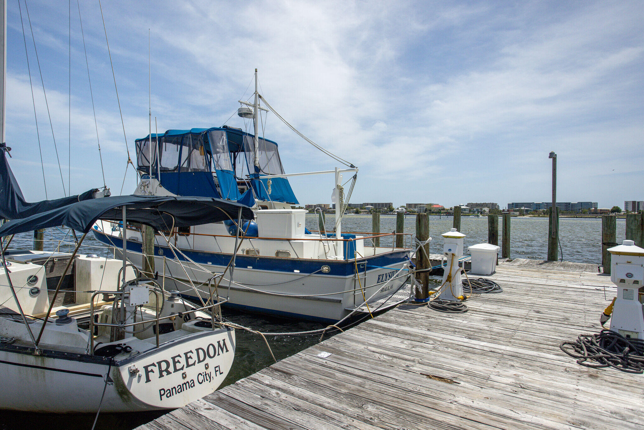 PIRATES BAY PH 1 - Residential