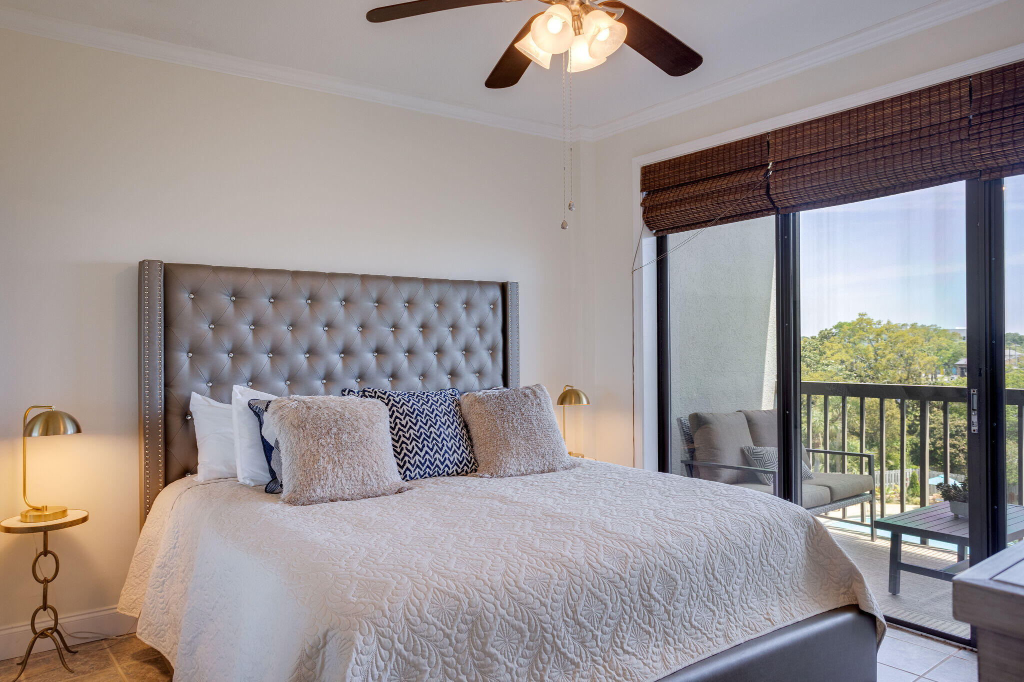 PIRATES BAY PH 1 - Residential