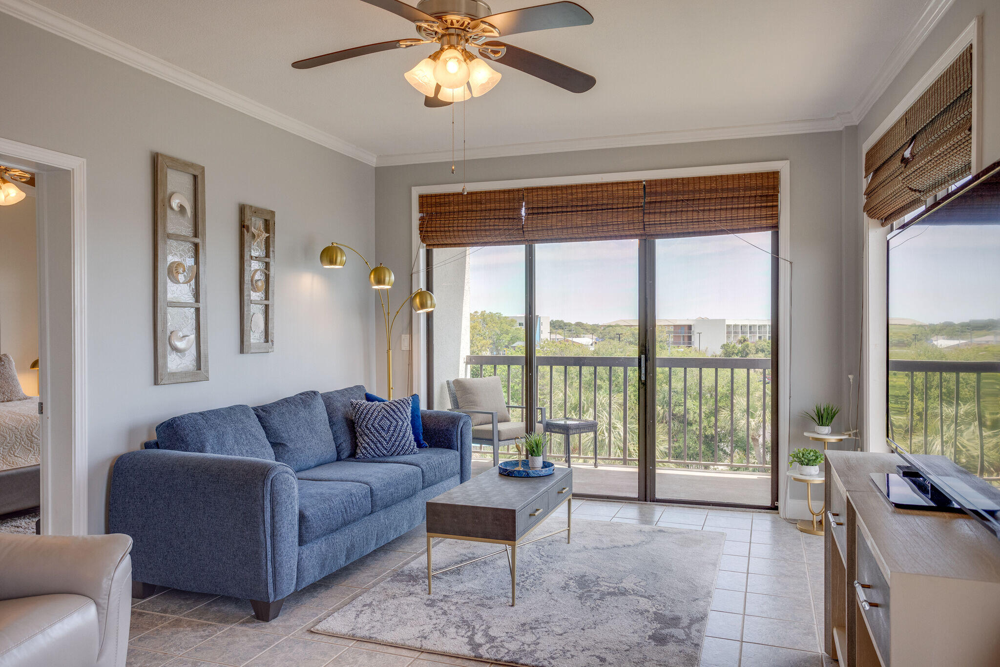 PIRATES BAY PH 1 - Residential