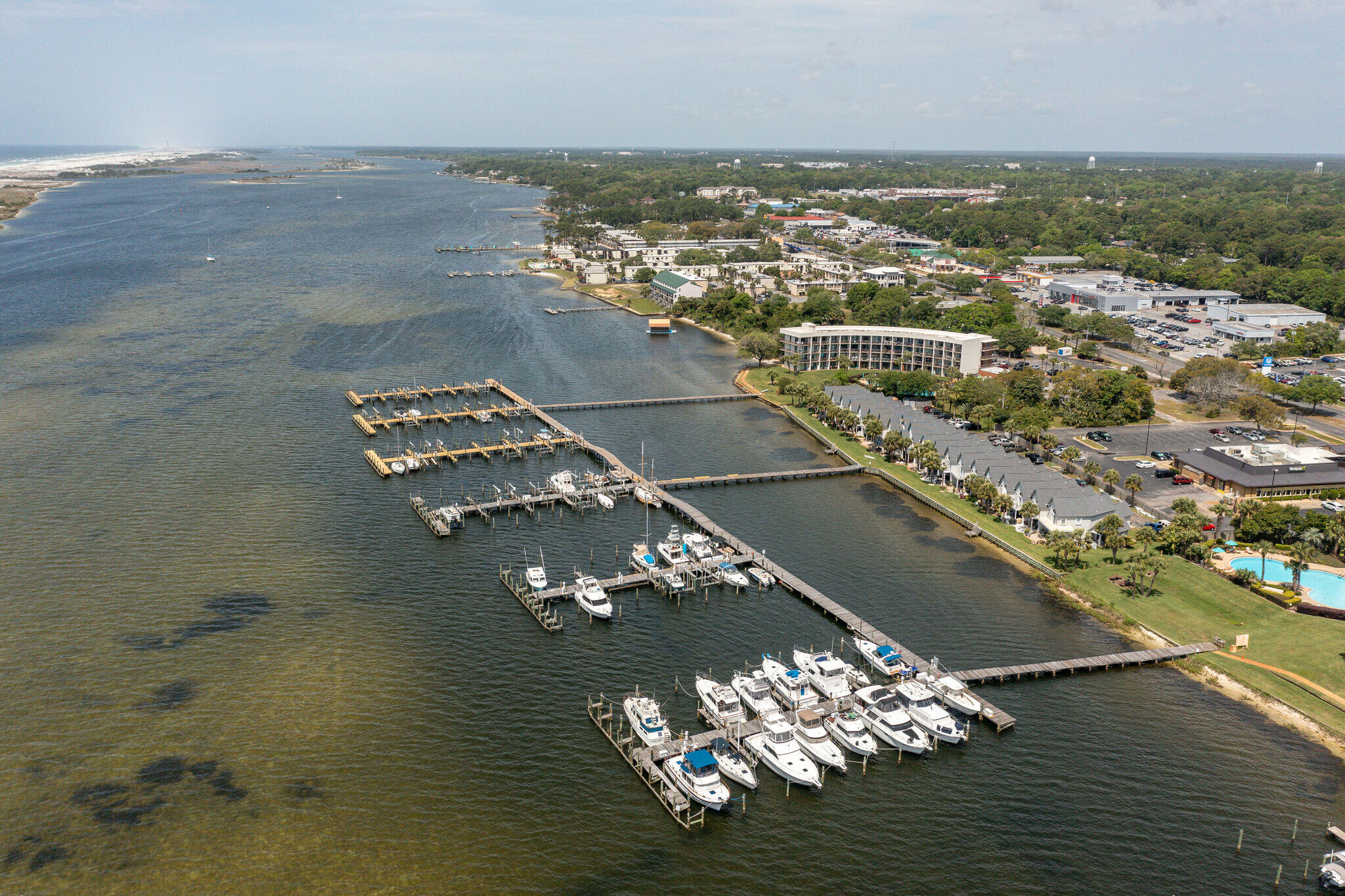 PIRATES BAY PH 1 - Residential