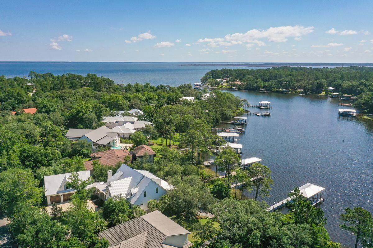 BOTANY BAYOU - Residential