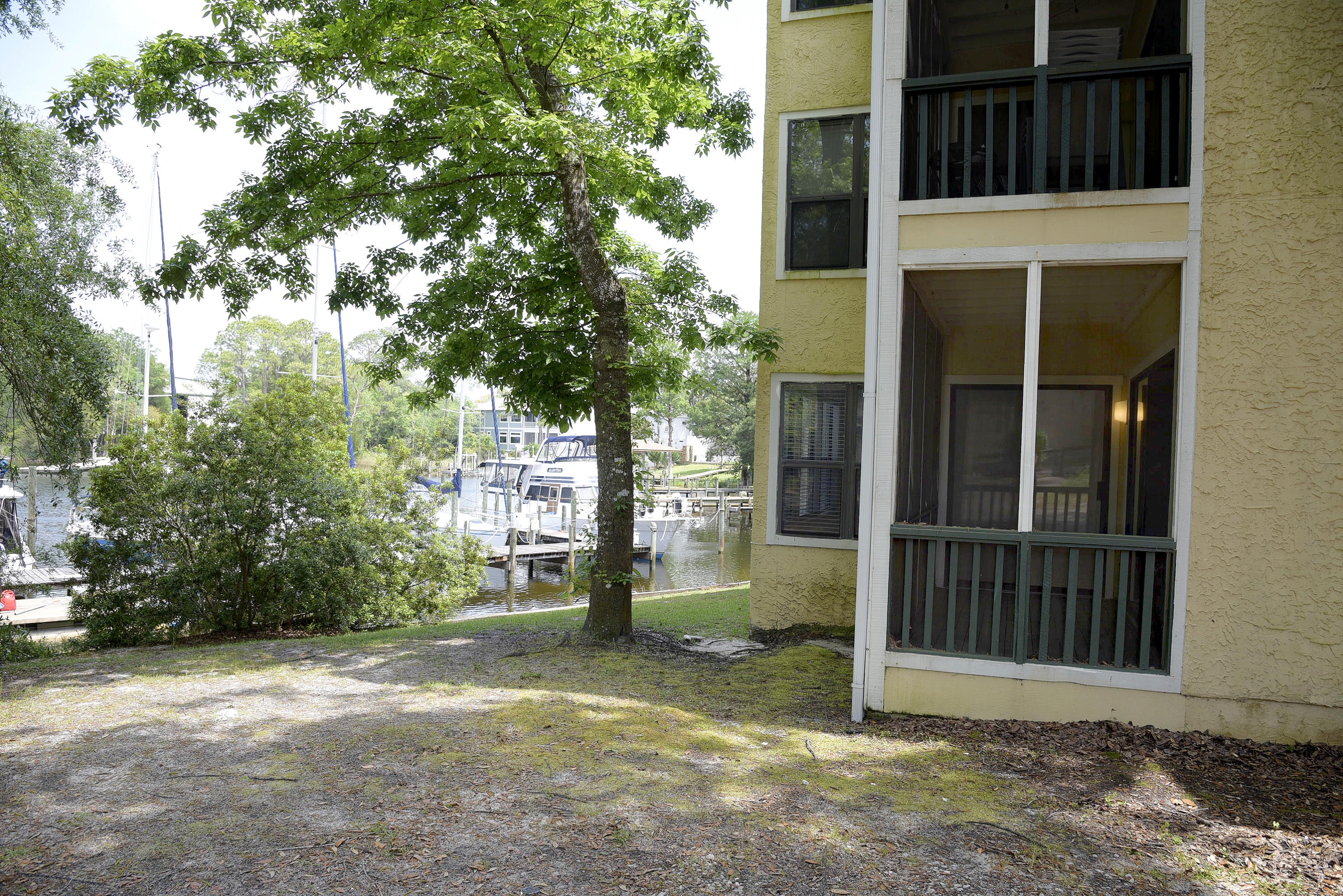 MARINA VILLAS CONDO AT BLUEWAT - Residential Lease