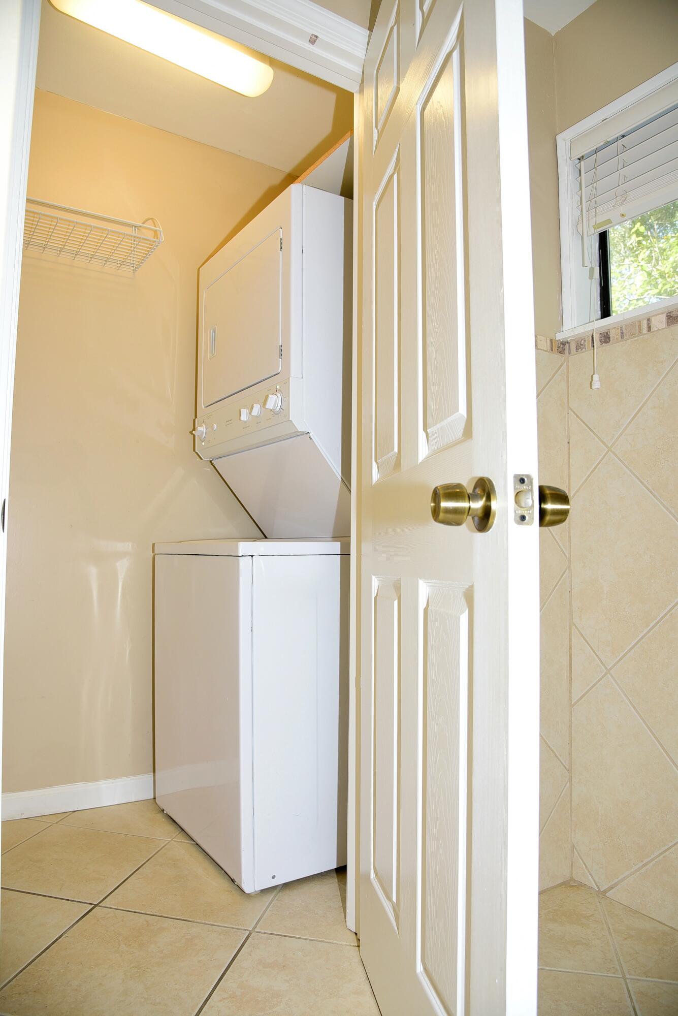 MARINA VILLAS CONDO AT BLUEWAT - Residential Lease