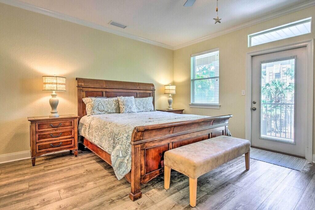 VILLAGES OF CRYSTAL BEACH - Residential