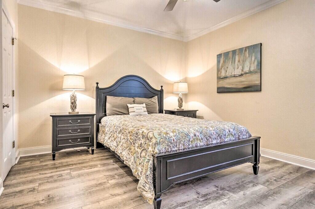 VILLAGES OF CRYSTAL BEACH - Residential