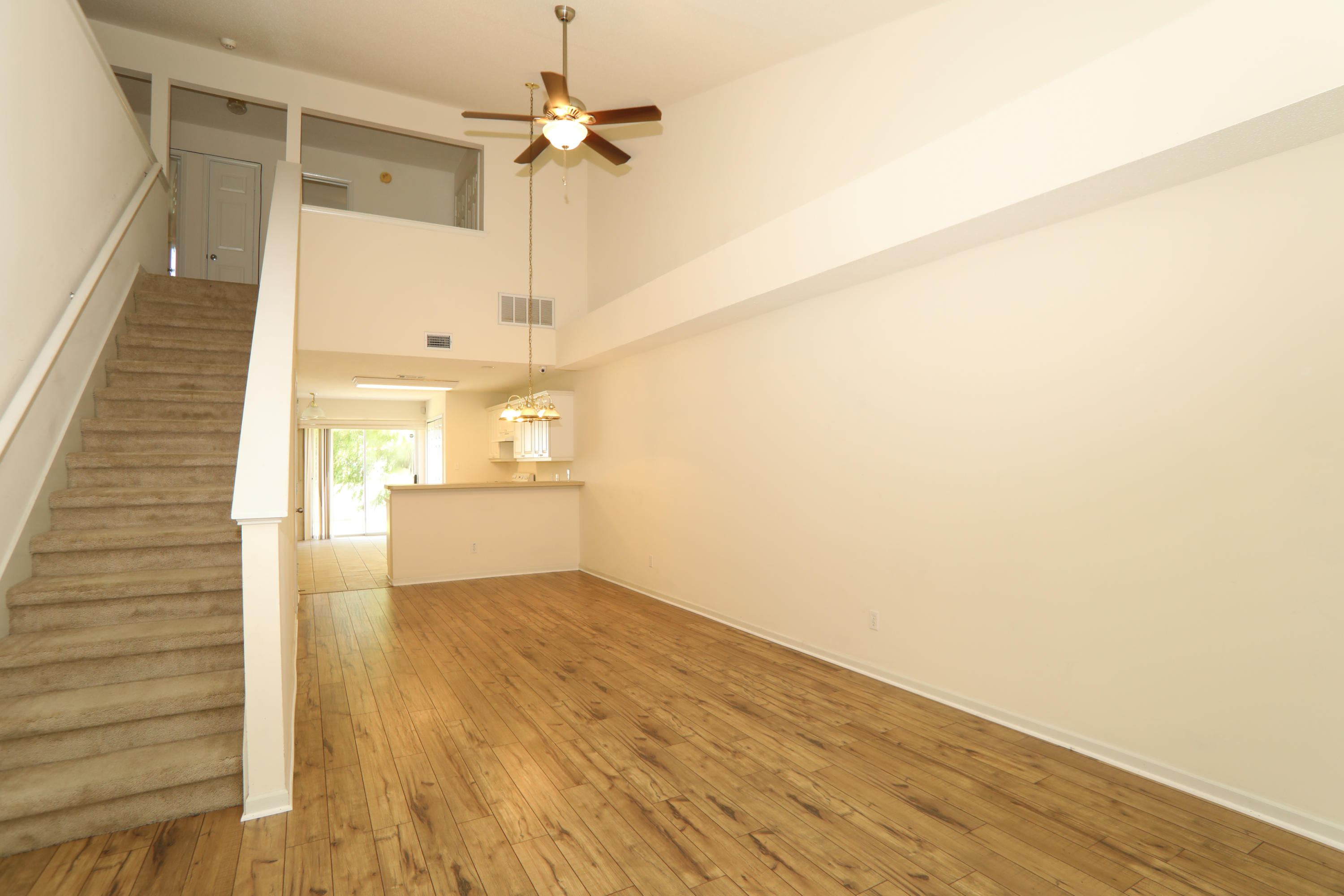 TIGER LAKE - Residential