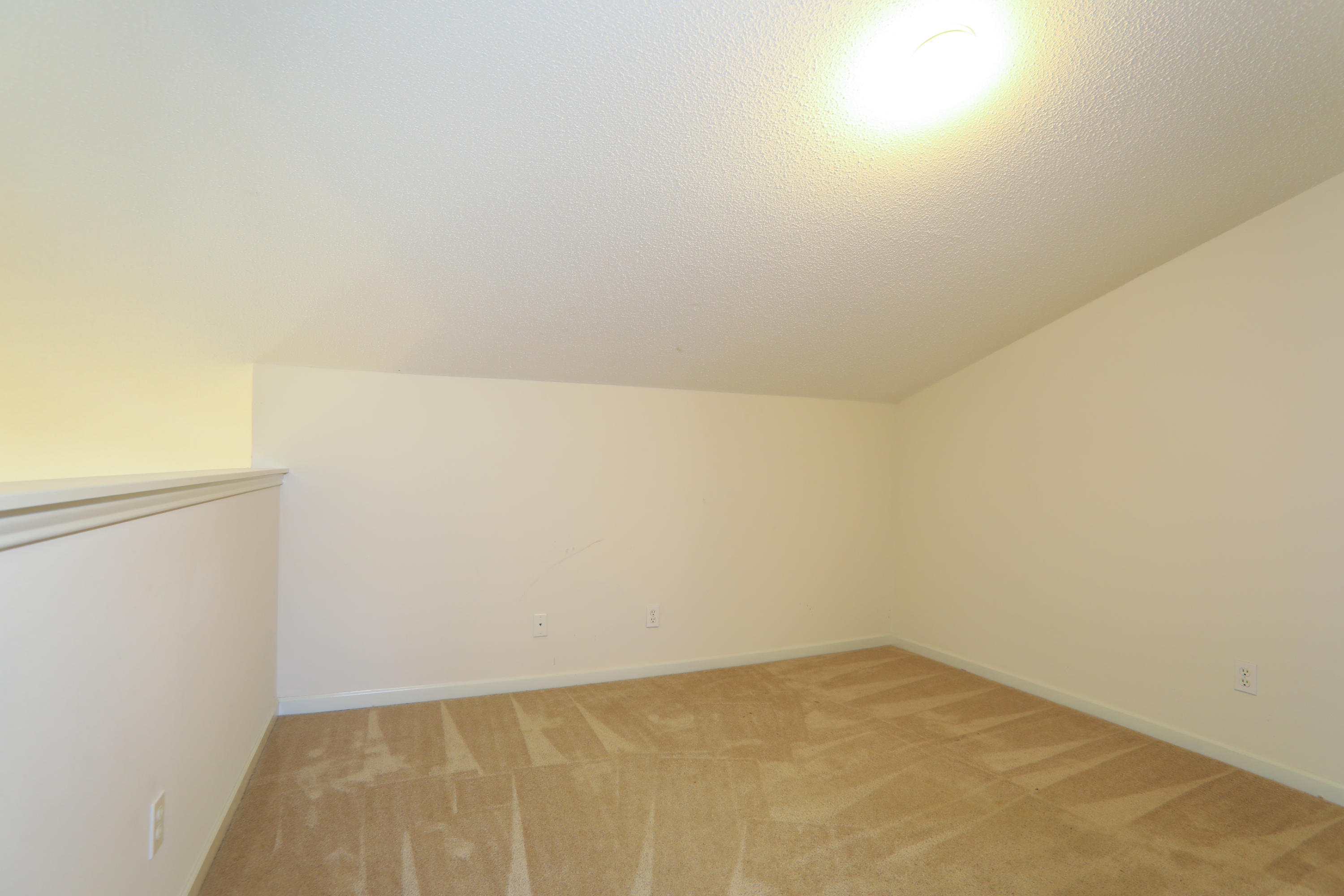 TIGER LAKE - Residential