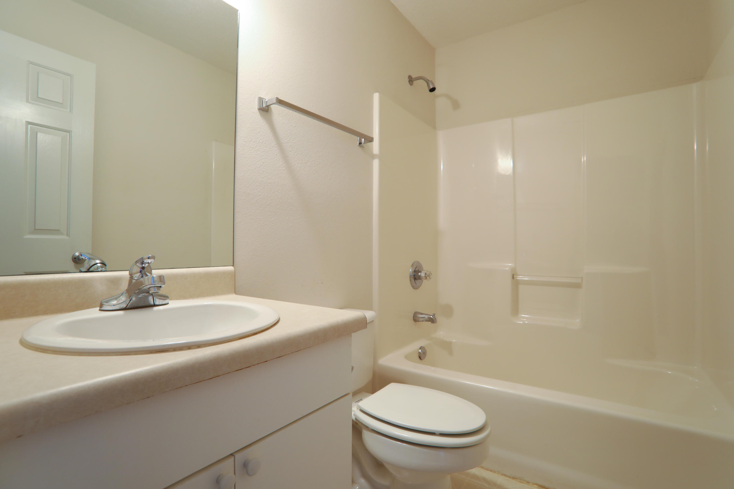 TIGER LAKE - Residential