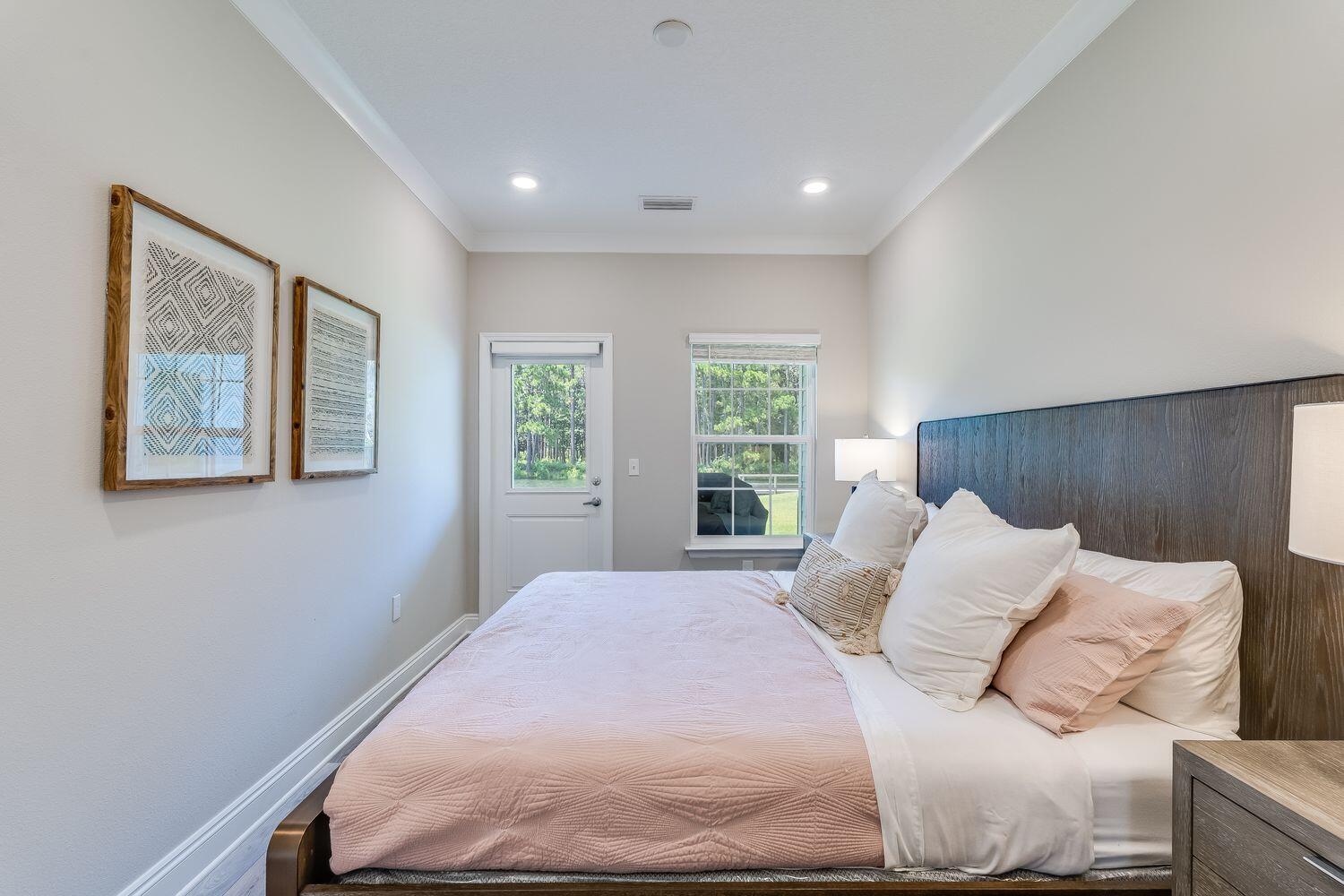 Kara Lake Townhomes - Residential Lease