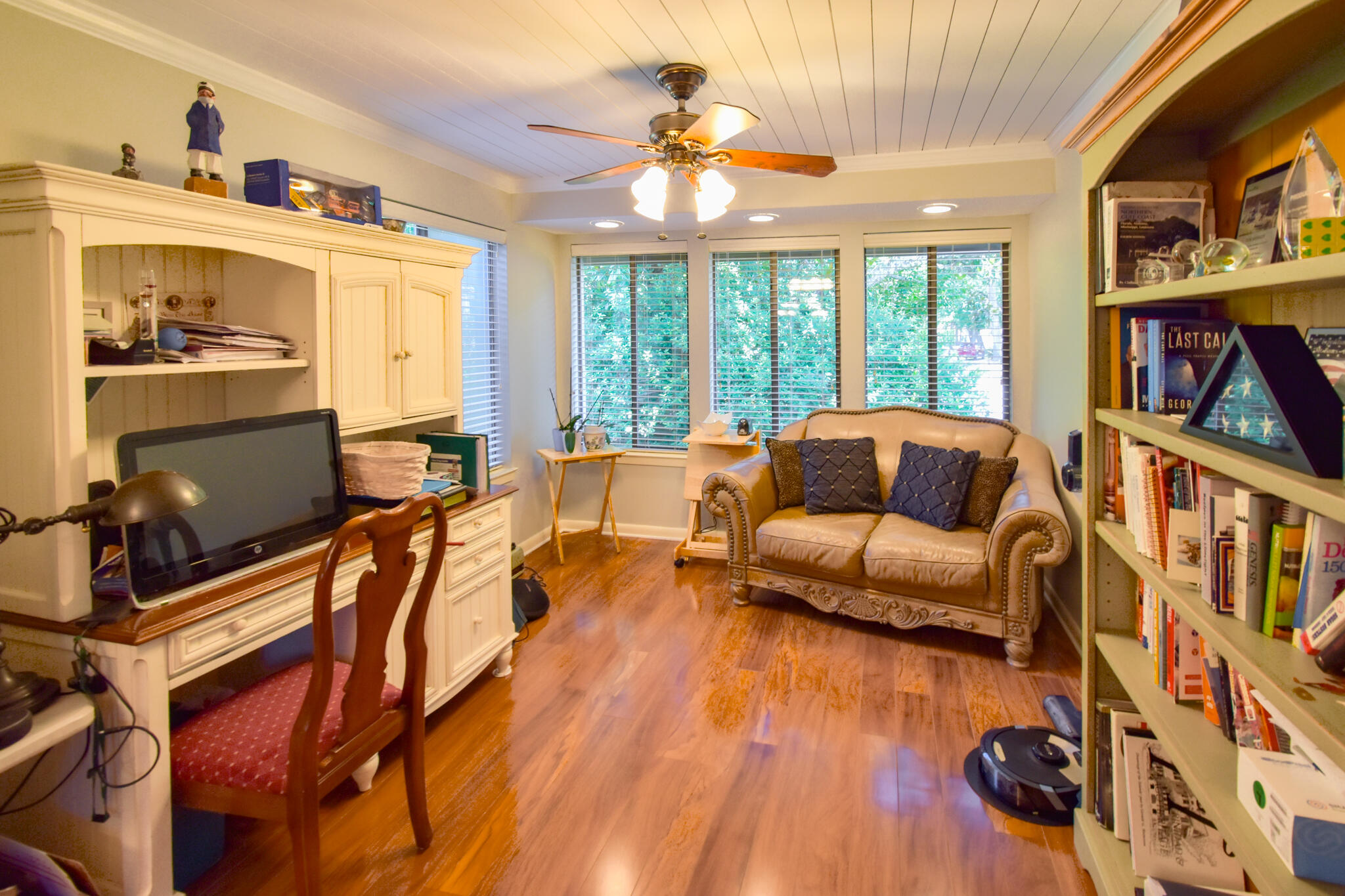 BLUEWATER BAY VILLAGE 1B - Residential