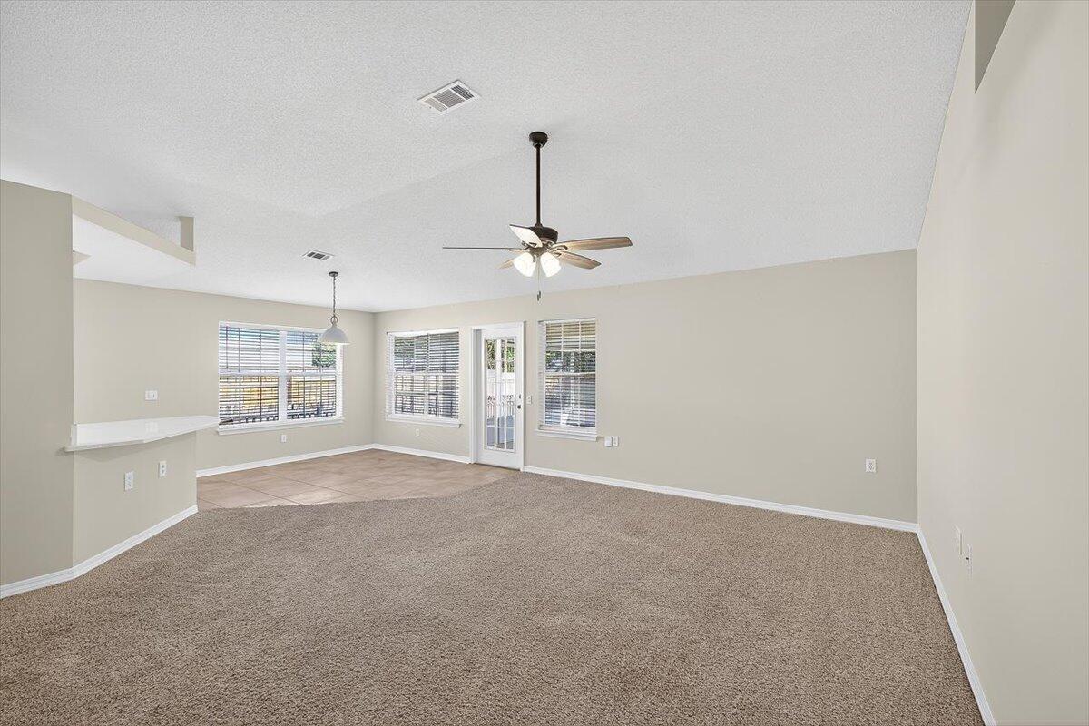 LIGHTHOUSE POINTE - Residential