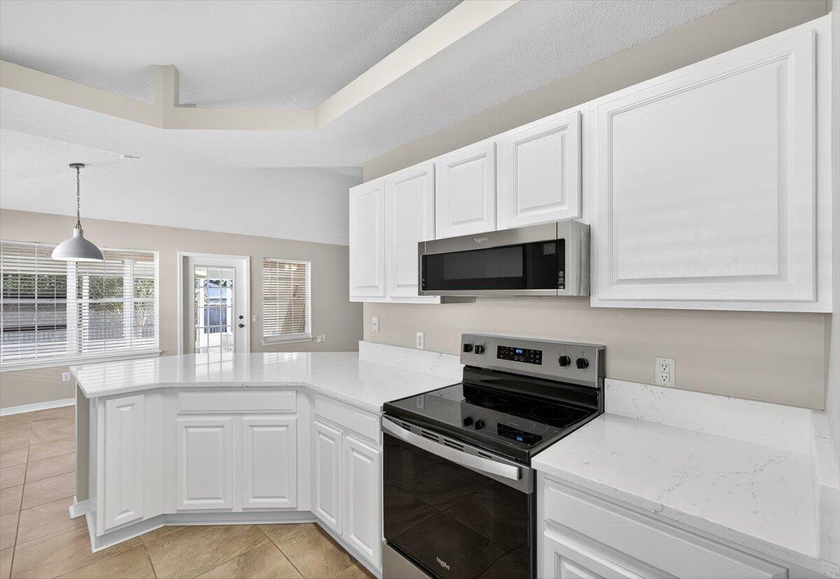 LIGHTHOUSE POINTE - Residential