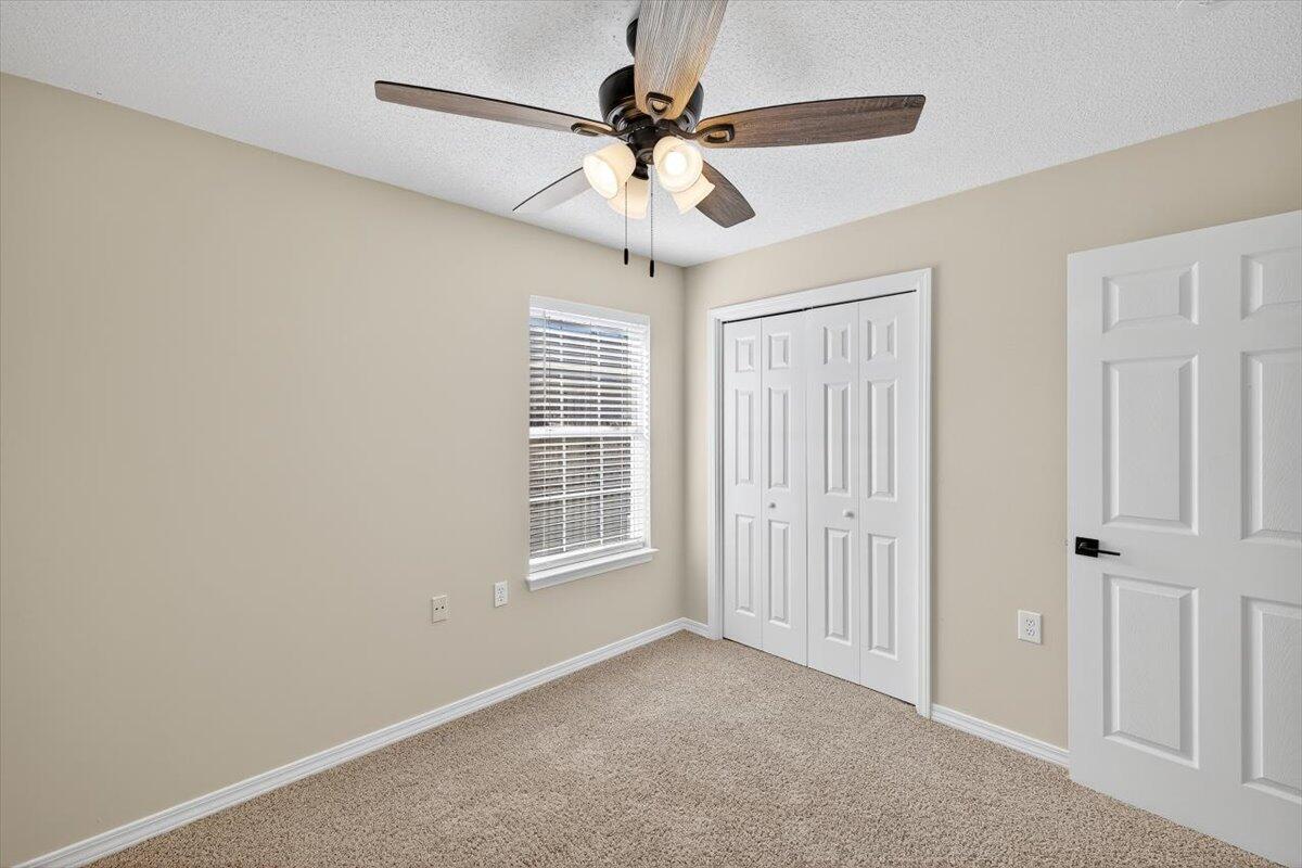 LIGHTHOUSE POINTE - Residential