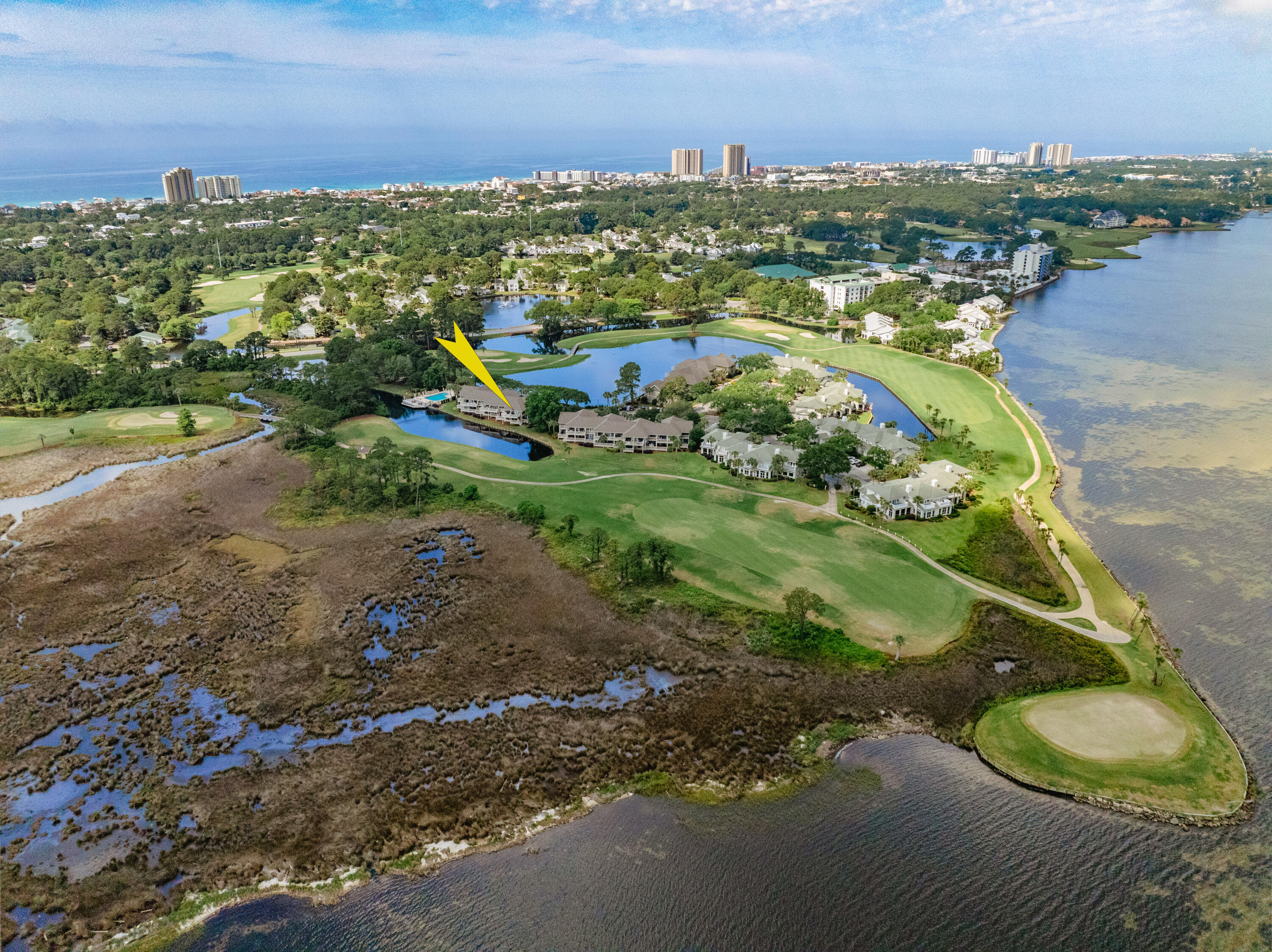 HARBOUR POINT CONDO - Residential