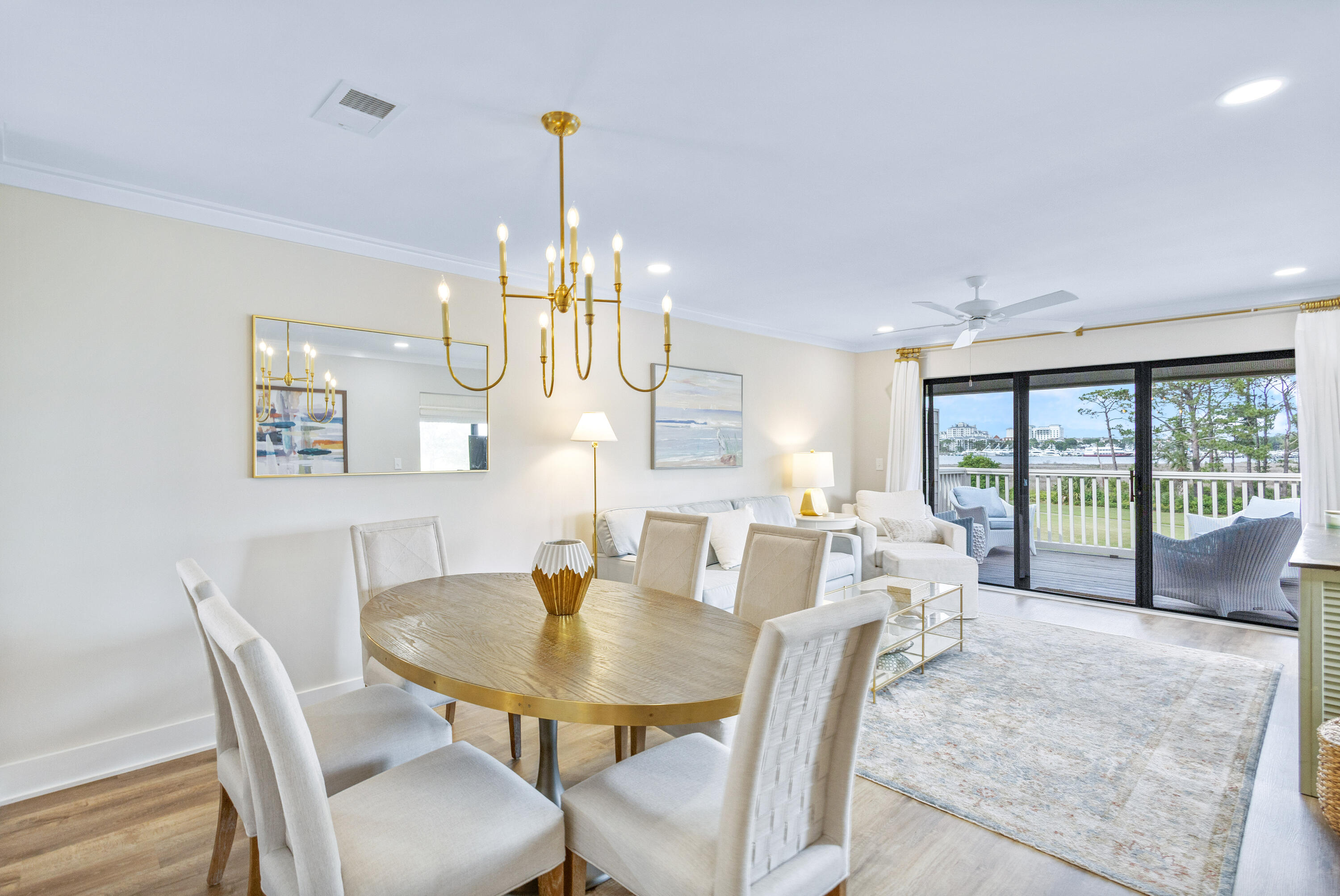 HARBOUR POINT CONDO - Residential