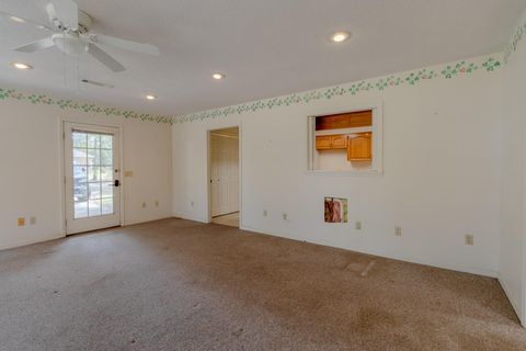 A home in Bonifay