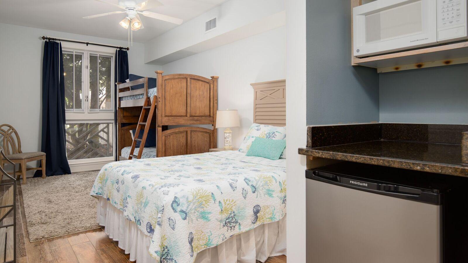 PILOT HOUSE - Residential