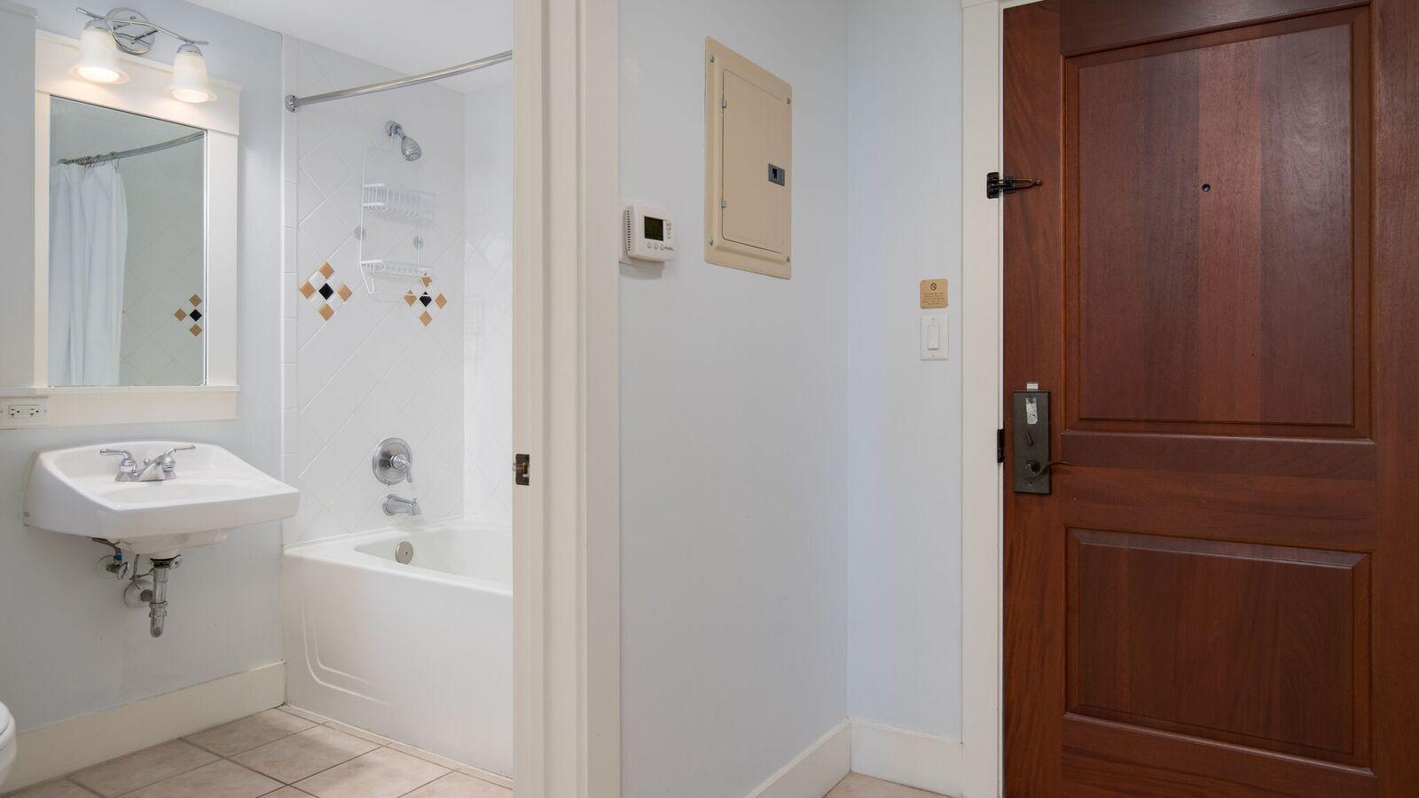 PILOT HOUSE - Residential