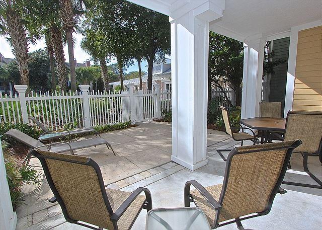 PILOT HOUSE - Residential