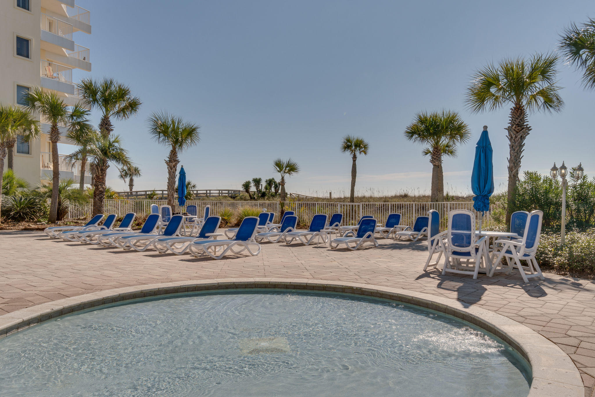 DESTIN WEST GULFSIDE VILLAS - Residential