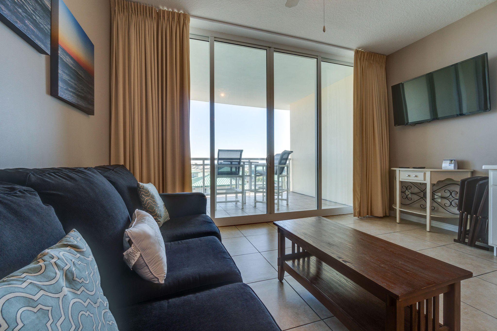 DESTIN WEST GULFSIDE VILLAS - Residential