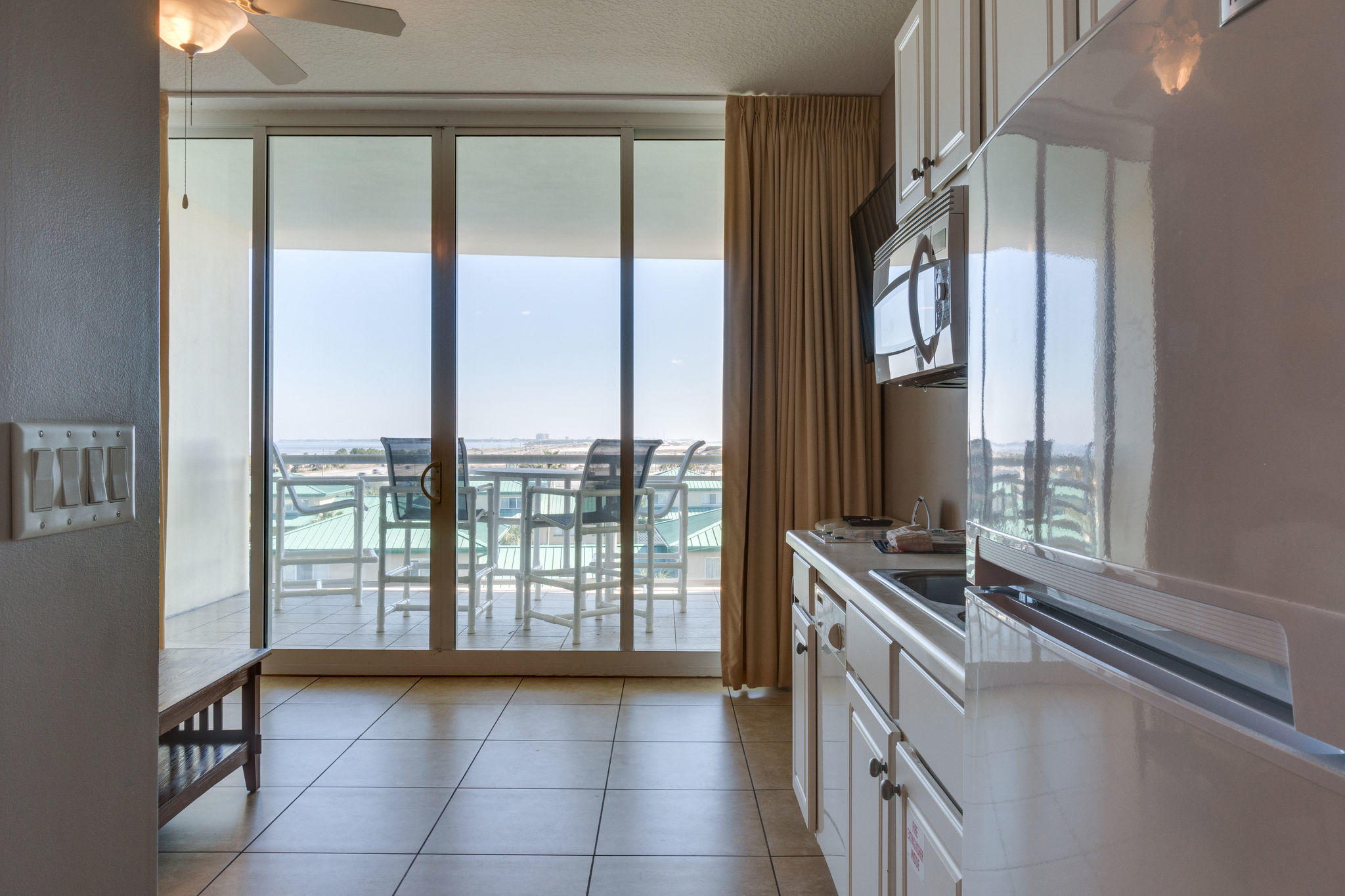 DESTIN WEST GULFSIDE VILLAS - Residential