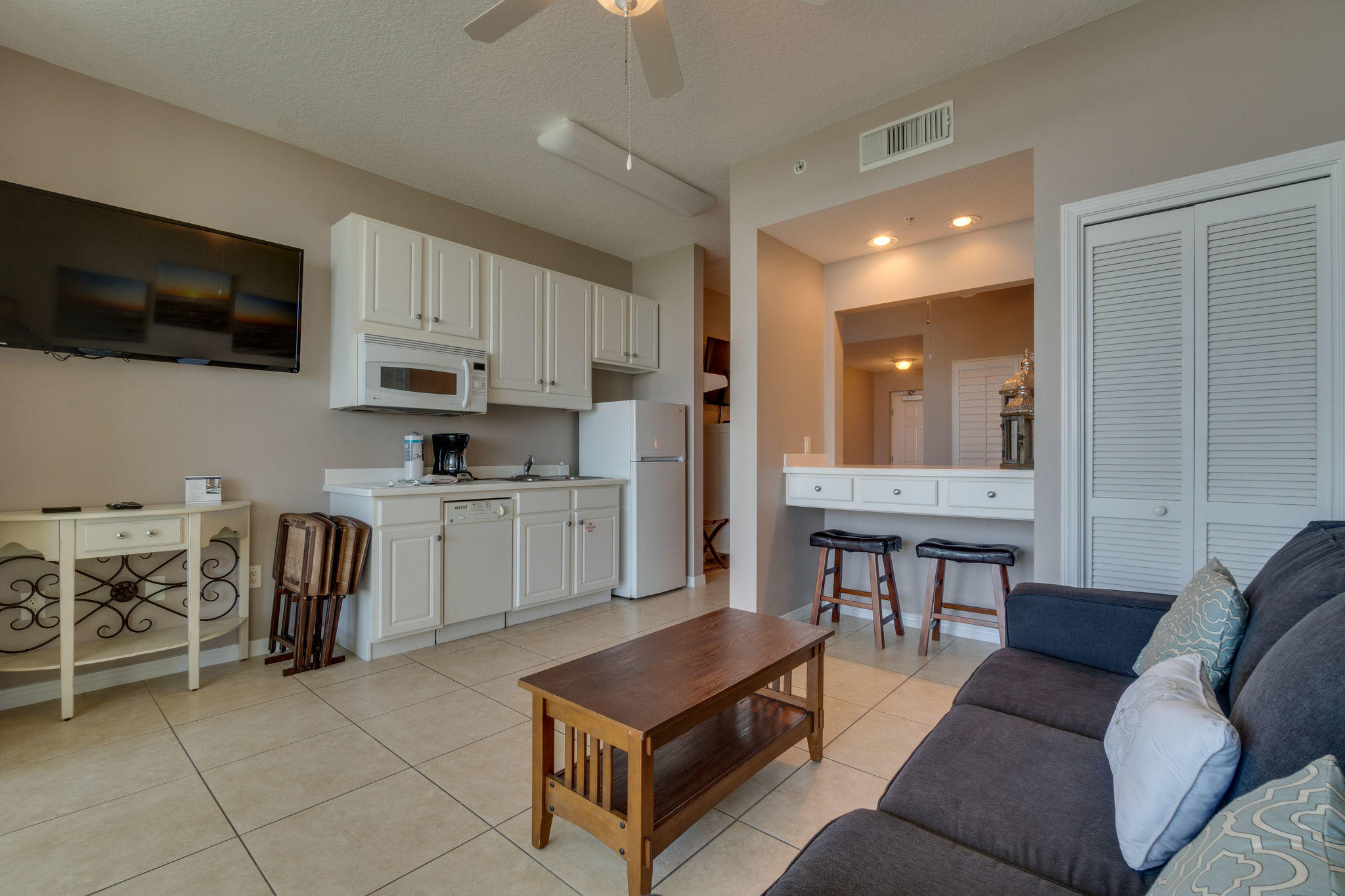 DESTIN WEST GULFSIDE VILLAS - Residential