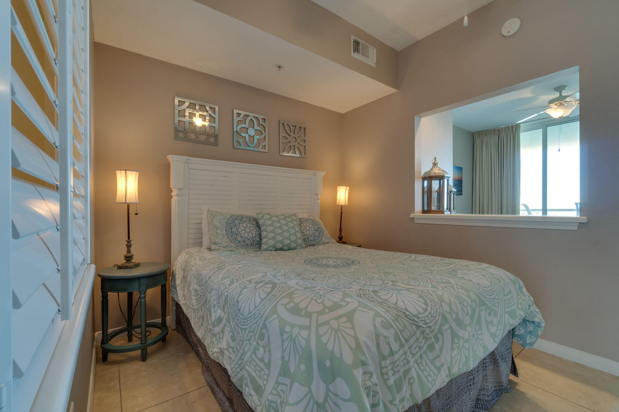 DESTIN WEST GULFSIDE VILLAS - Residential