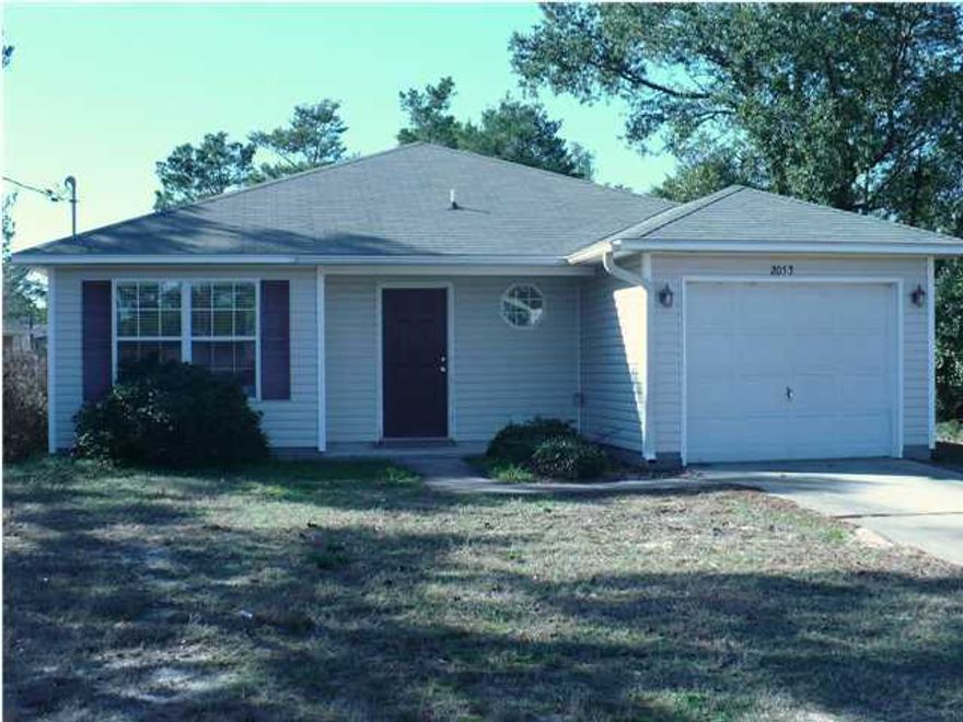 Fantastic buy on a newer home in Gulf Breeze, close to the Navarre border. Located on a cul-de-sac. Makes a great starter home. The kitchen and main living area are open to each other. Huge breakfast bar in kitchen, which also features a stainless steel refrigerator, eat-in kitchen, lots of cabinets, pantry, electric stove, dishwasher and dual sink. Huge walk-in closet in master bath. Tiled foyer and laundry room. Good sized 80 X 120 yard with patio.