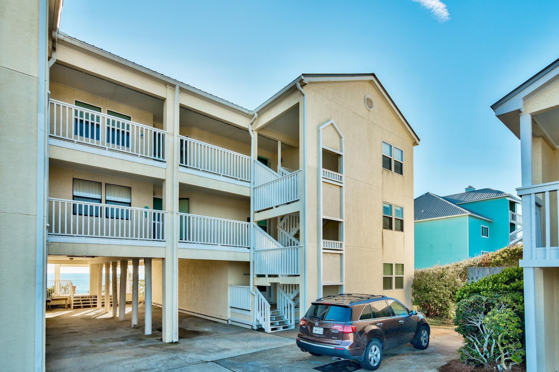 WHISPERING SANDS CONDO - Residential