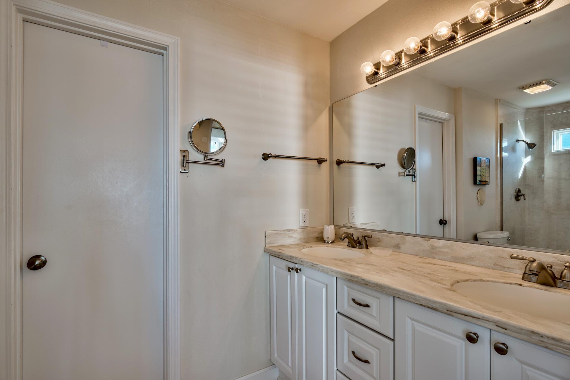 WHISPERING SANDS CONDO - Residential