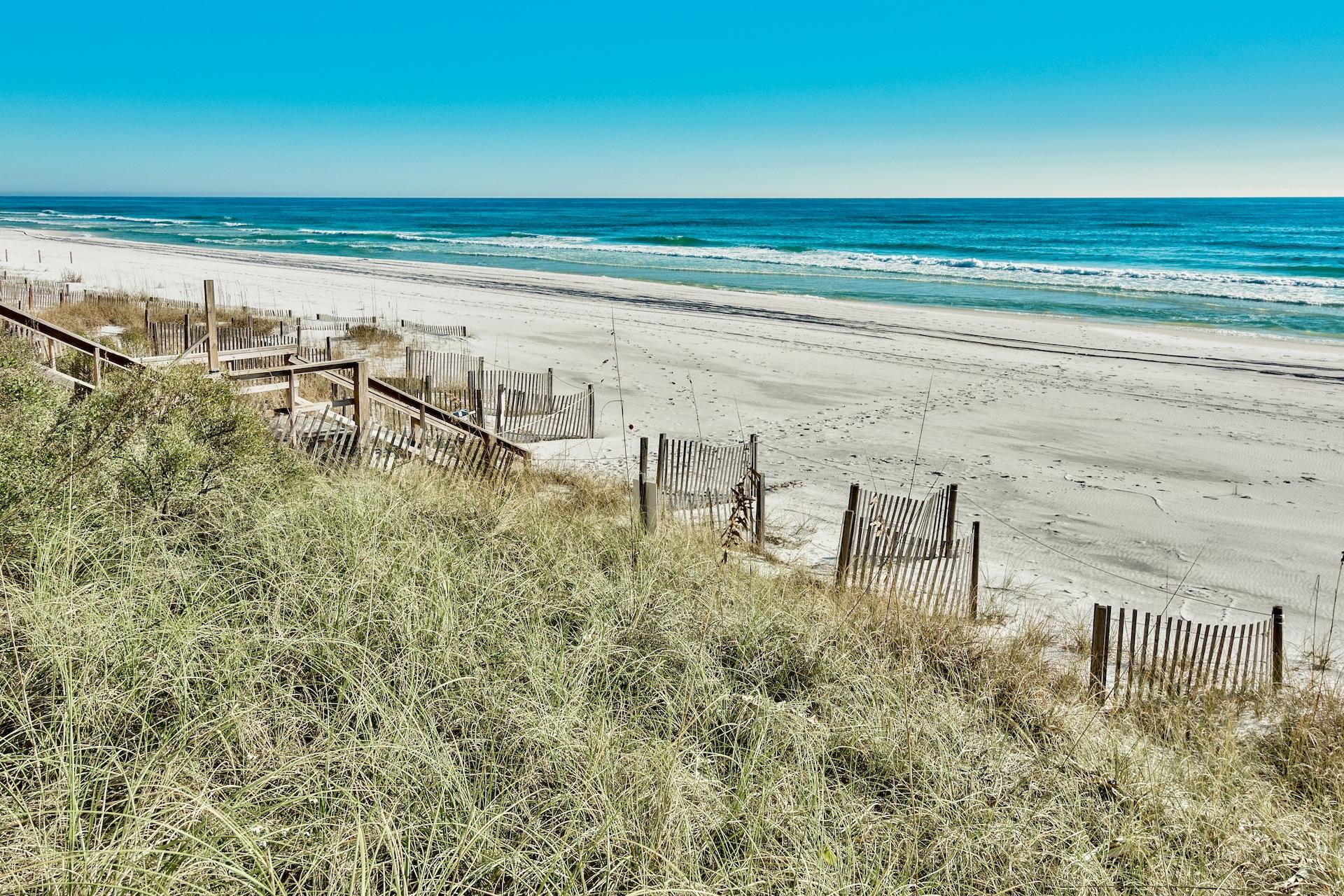 WHISPERING SANDS CONDO - Residential