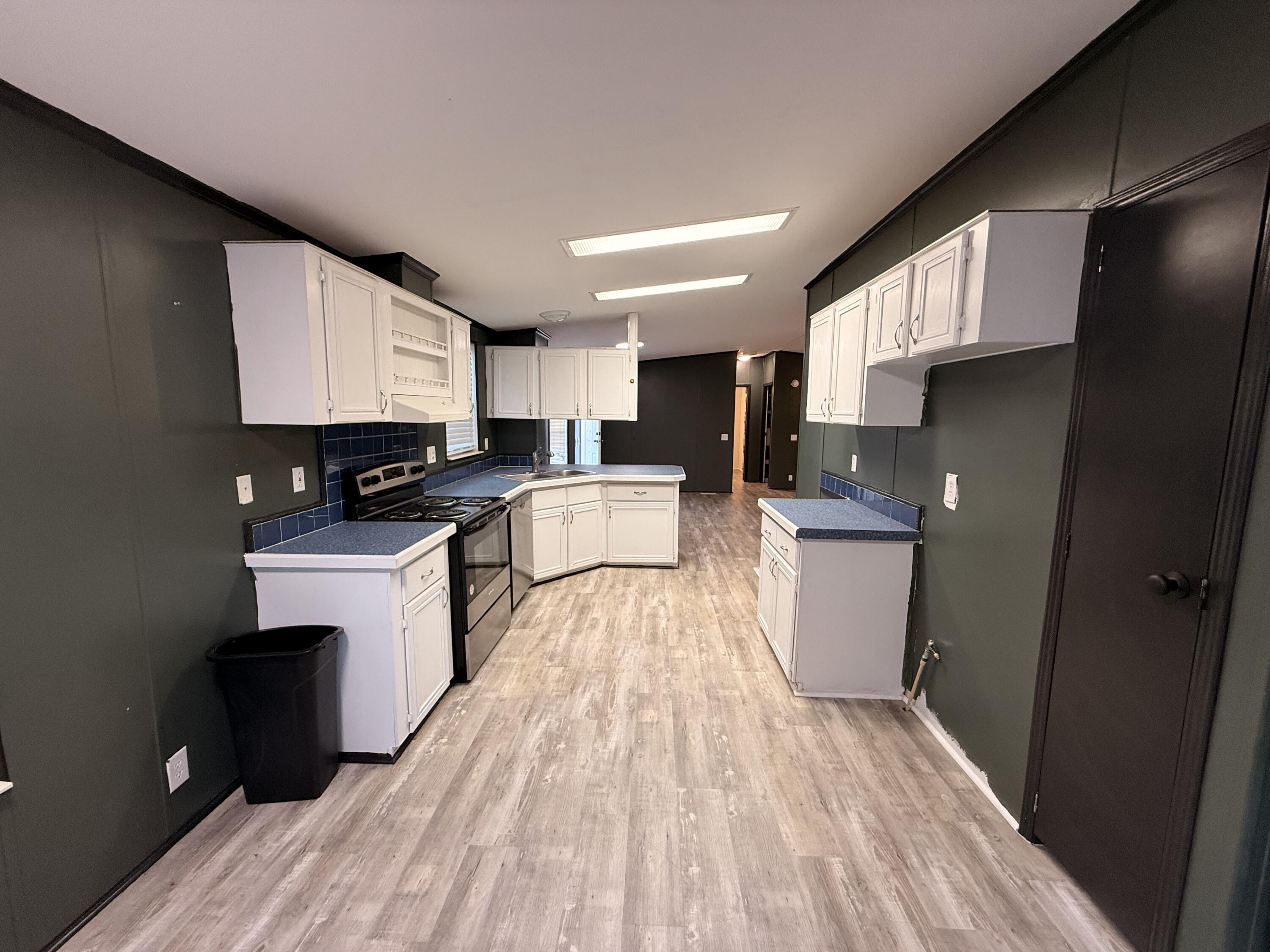 WYNNEHAVEN BEACH ESTATES - Residential