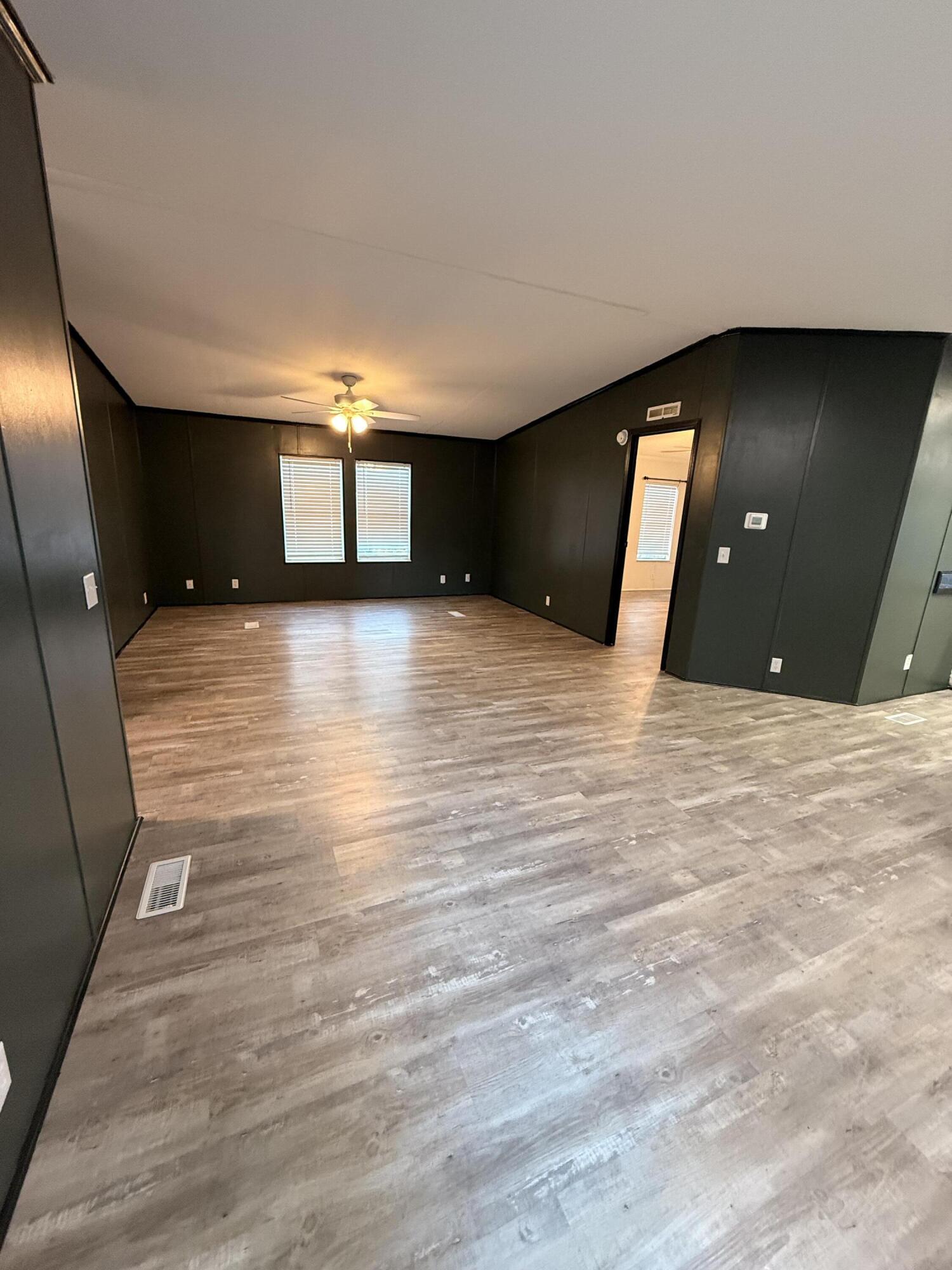 WYNNEHAVEN BEACH ESTATES - Residential