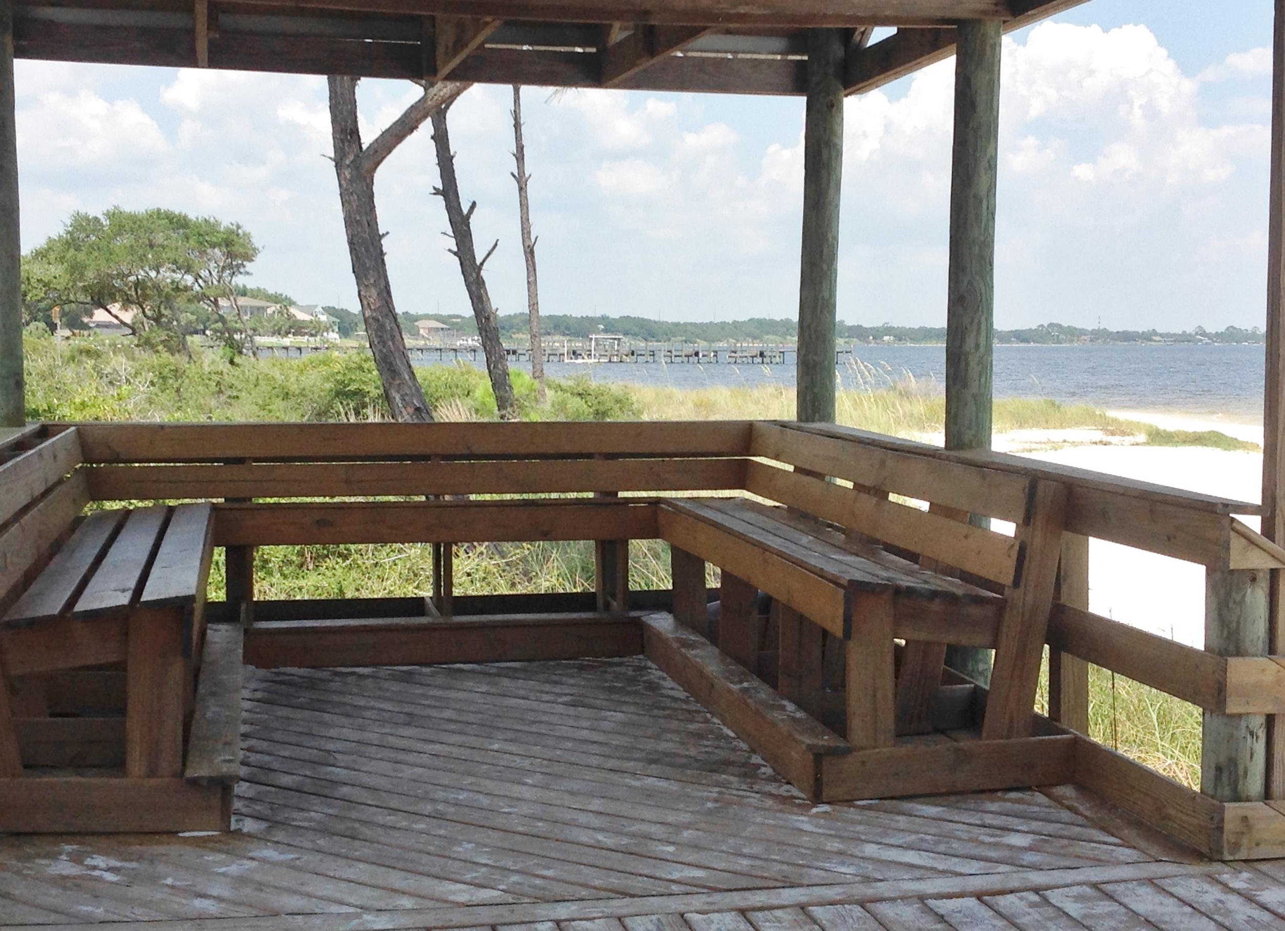 BISCAYNE POINTE - Land