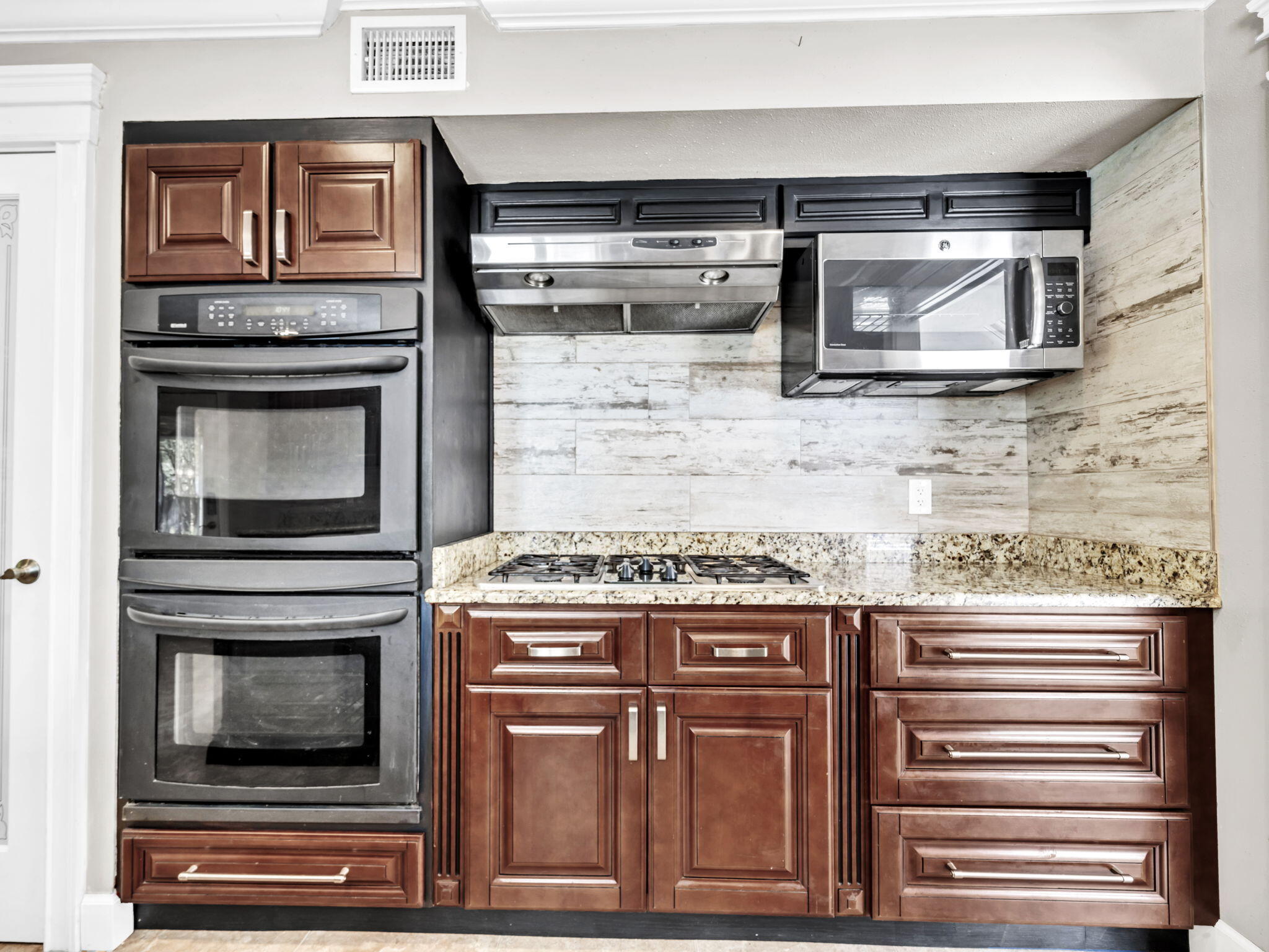SOUTHWIND - Residential