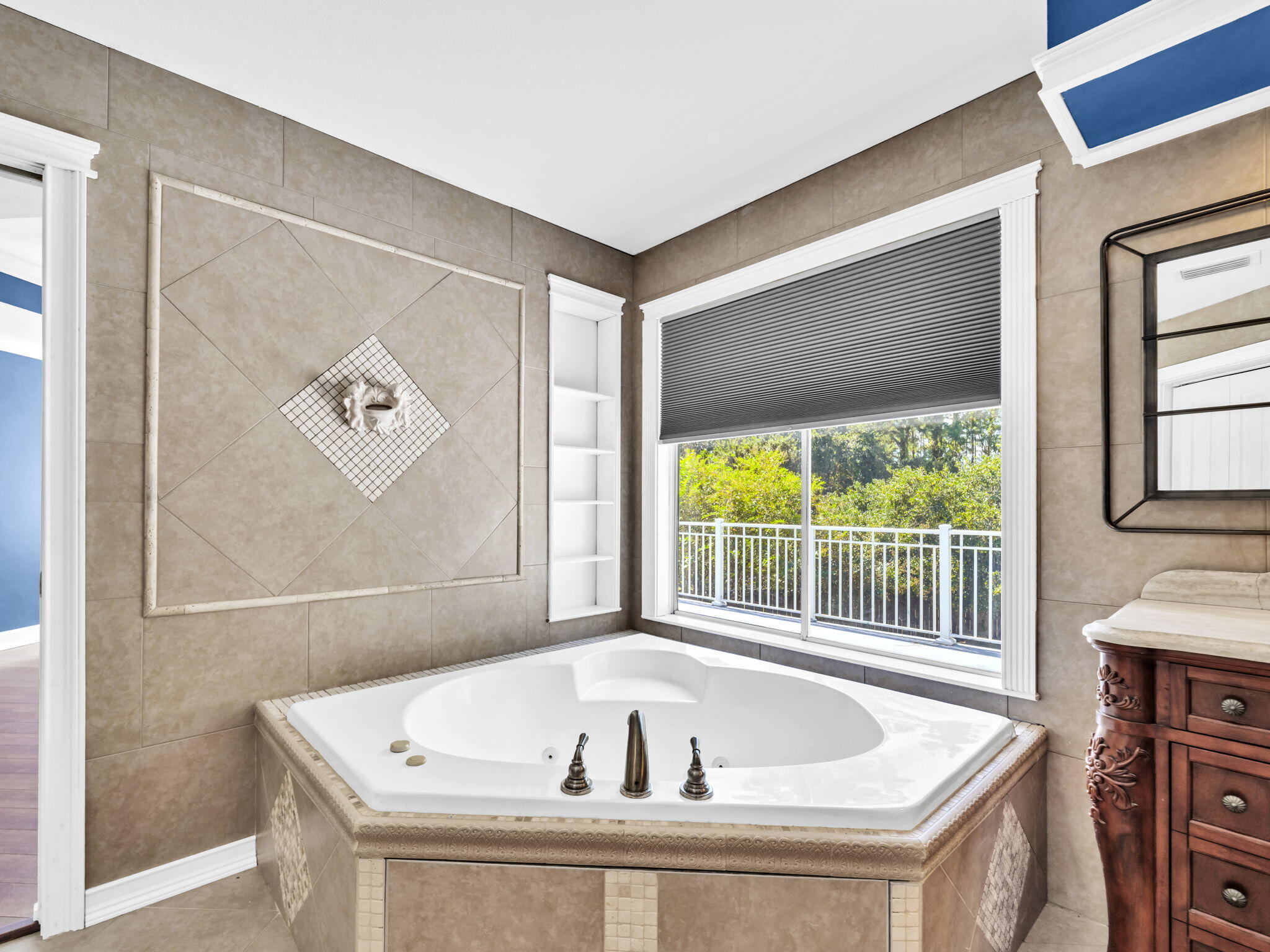 SOUTHWIND - Residential