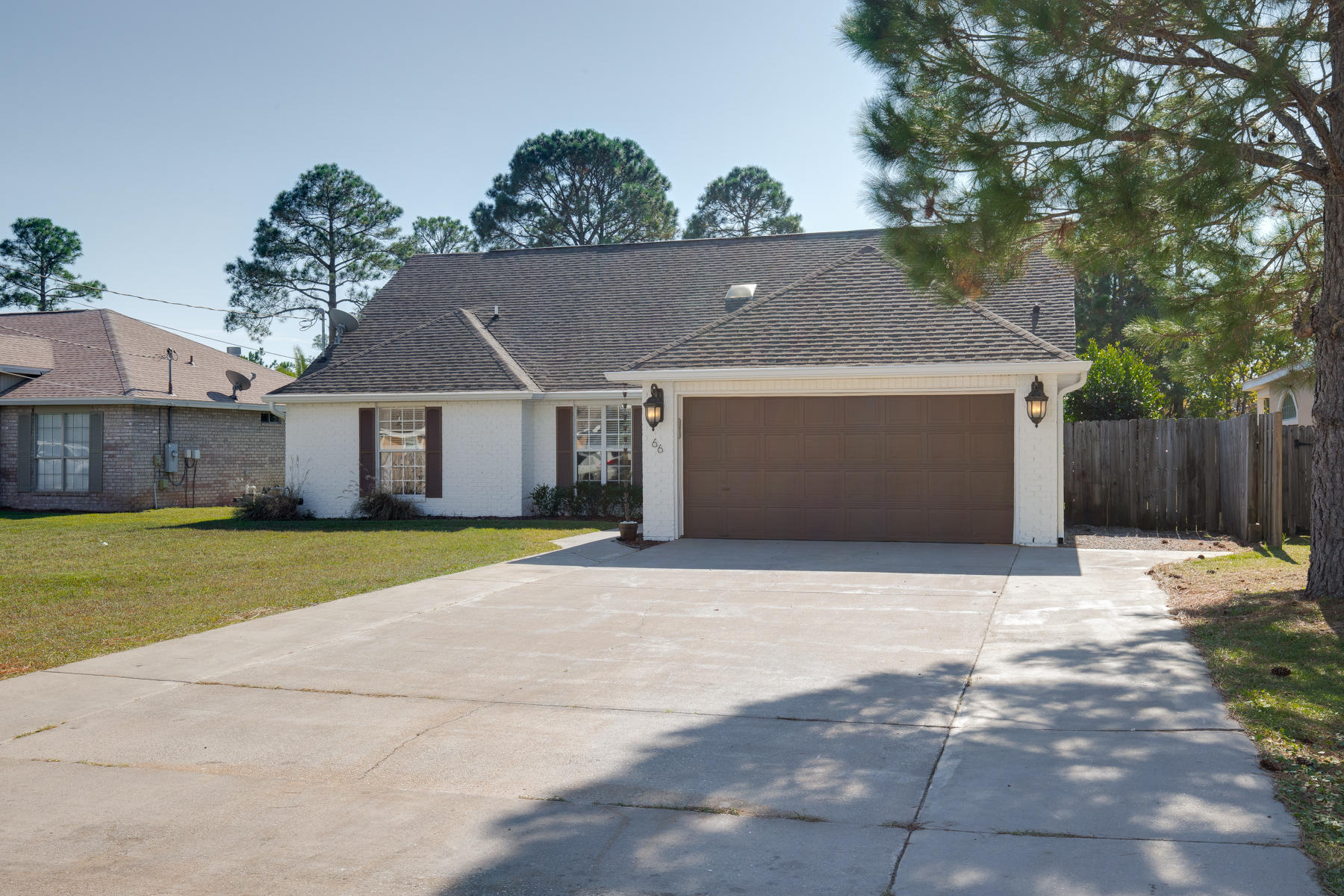 MALIBU GARDENS - Residential