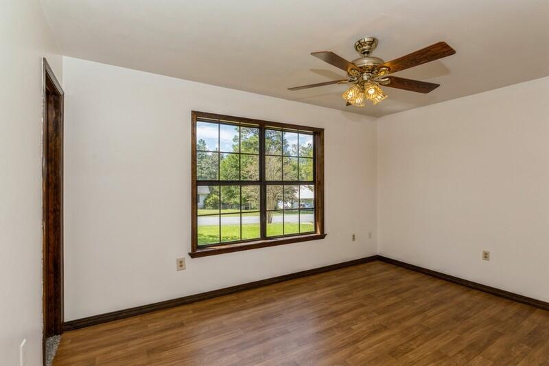 SHOAL CREEK MANOR WEST - Residential