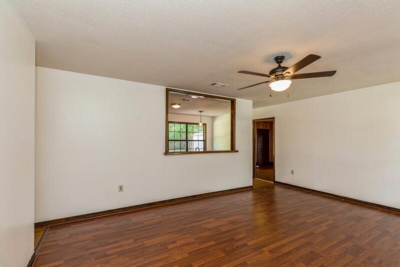 SHOAL CREEK MANOR WEST - Residential