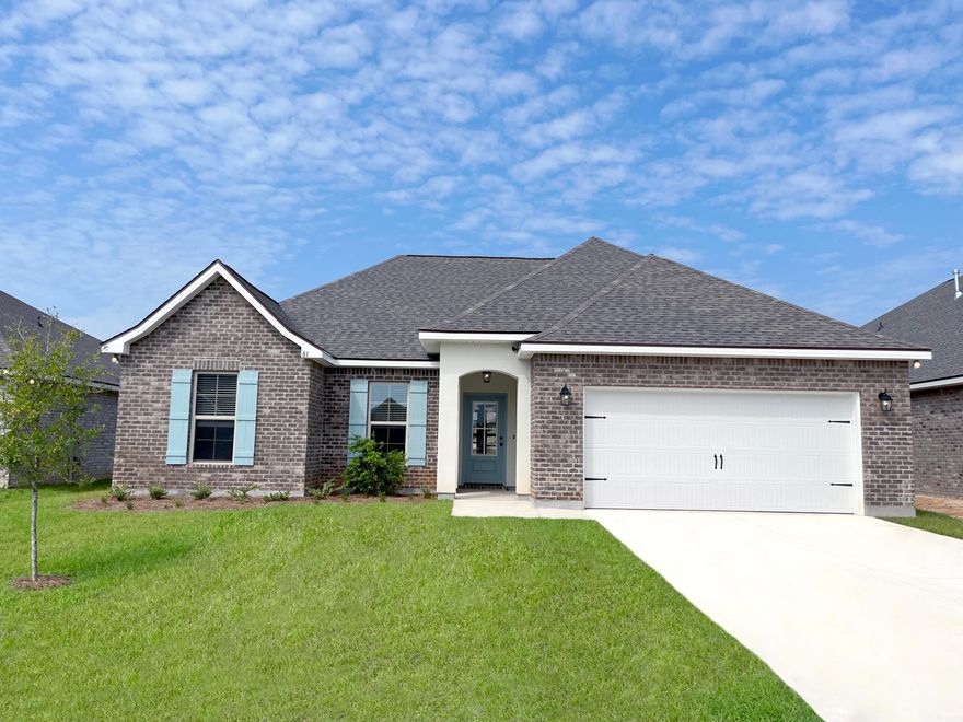 Awesome Builder Rate Incentives!  (Restrictions apply) The RAVENSWOOD V B in The Bluffs at Lafayette community offers a 4 bedroom, 2 full bathroom open design. Upgrades added (list attached).Special Features: double vanity, garden tub, separate shower, and two walk-in closets in master bath, kitchen island, walk-in pantry, covered rear patio, recessed lights, crown molding, framed mirrors in bathrooms, undermount sinks, landscaping, architectural 30-year shingles, flood lights, and more!Energy Efficient Features: tankless gas water heater, kitchen appliance package, vinyl low E windows, and more!