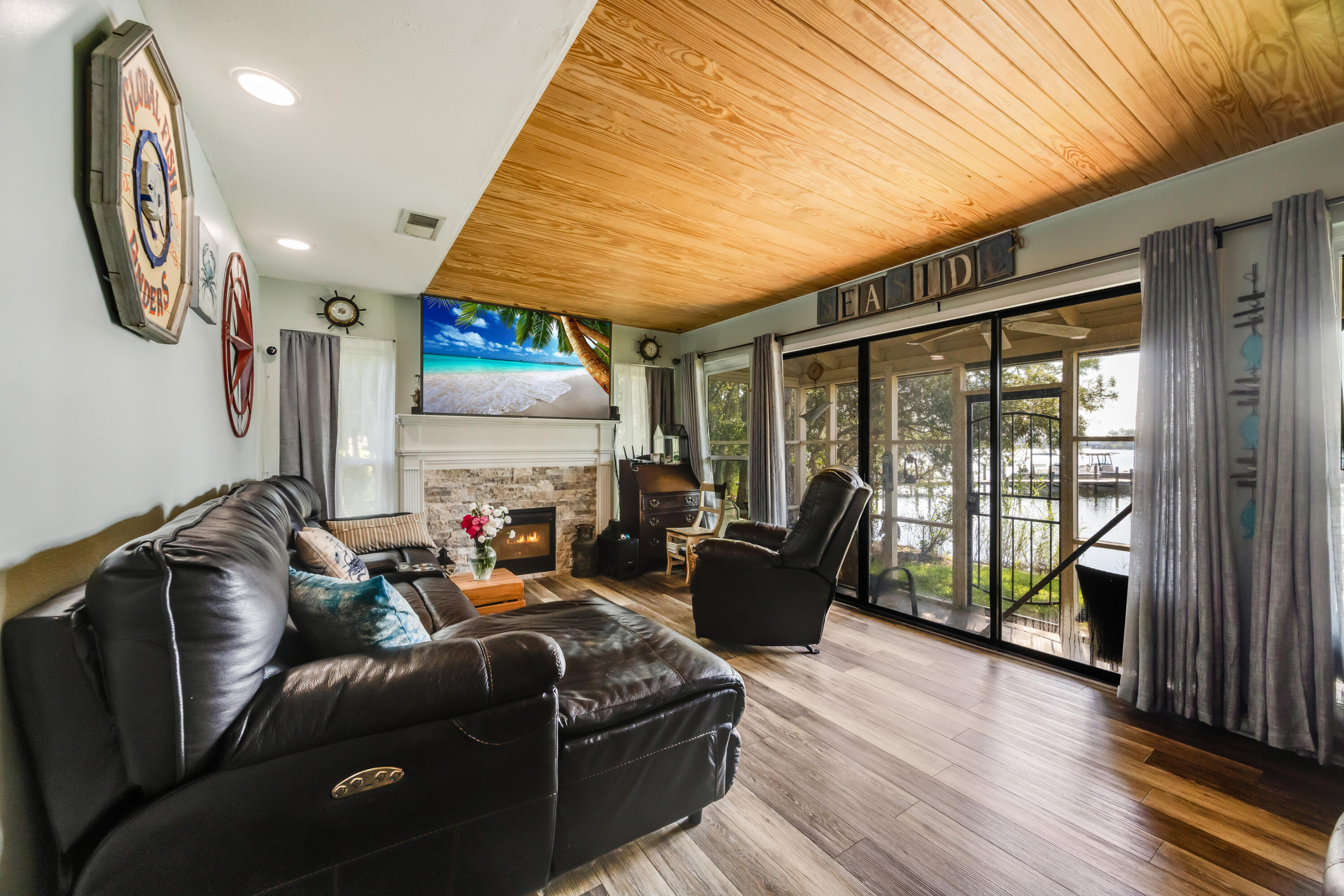 HIDDEN COVE PH 2 - Residential