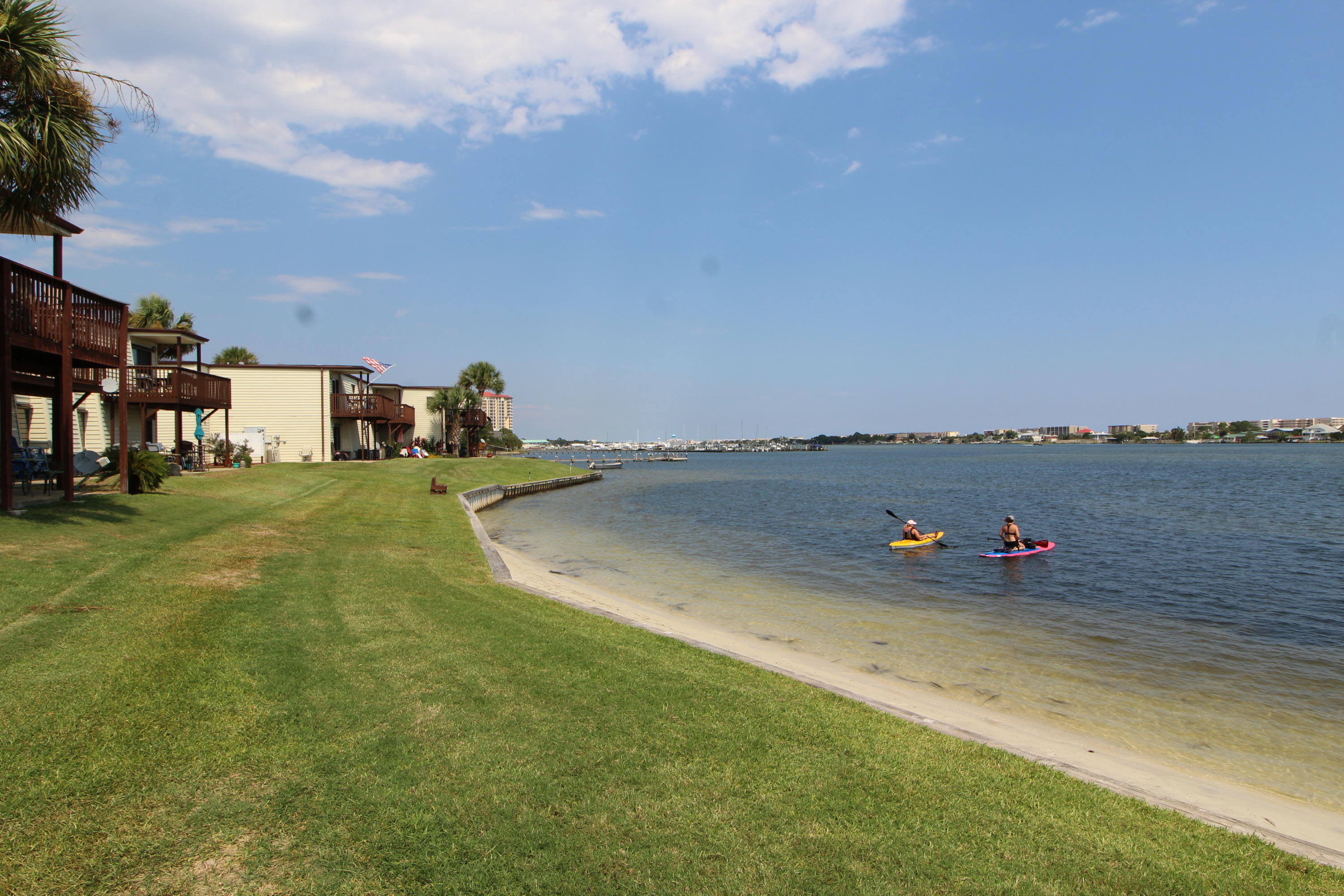 FOUNTAINHEAD CONDOMINIUMS - Residential