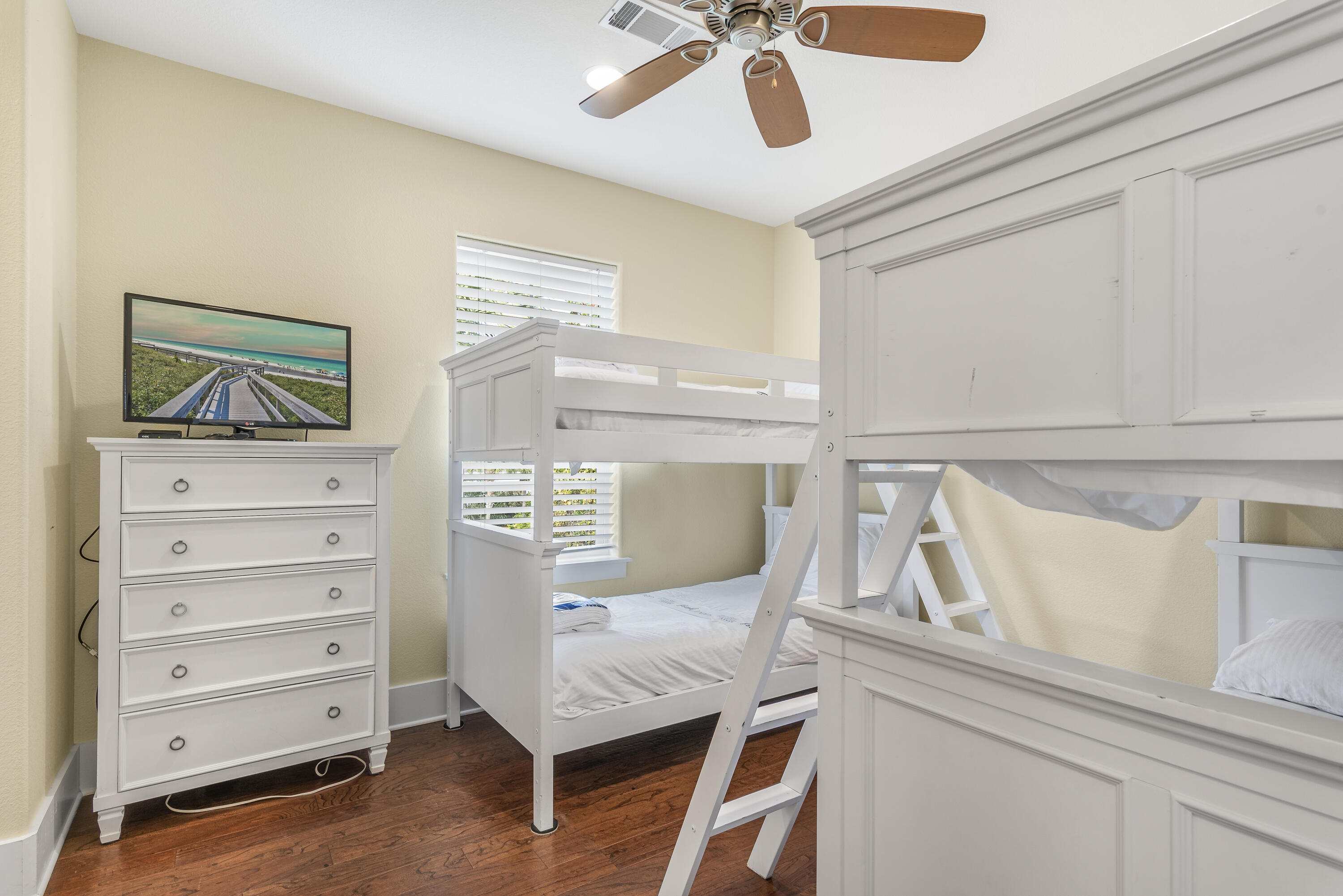 LE SOLEIL S/D - Residential