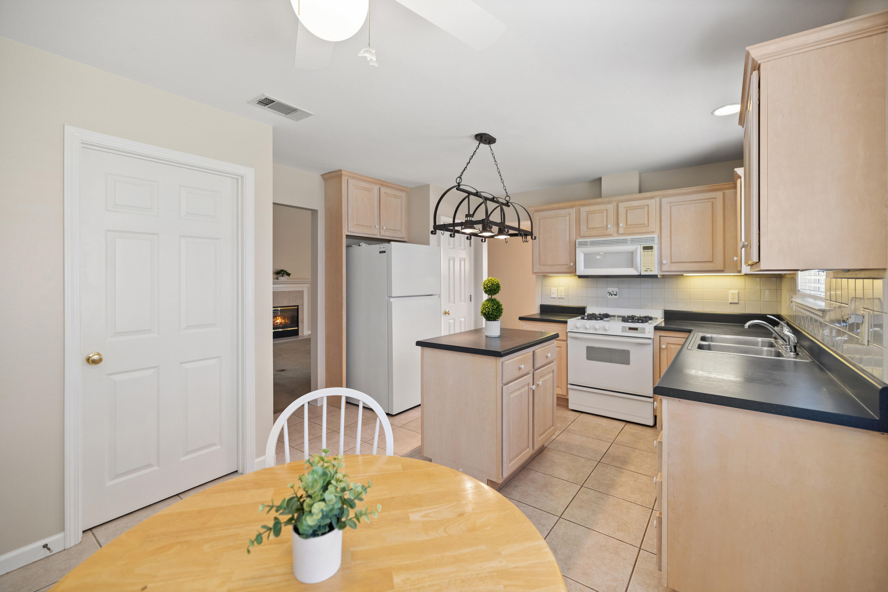 CEDAR RIDGE - Residential