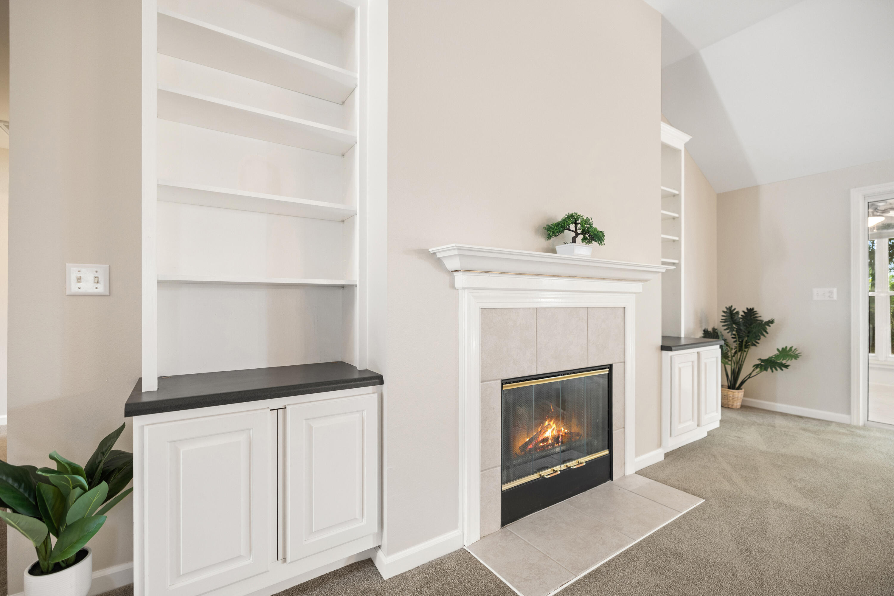CEDAR RIDGE - Residential