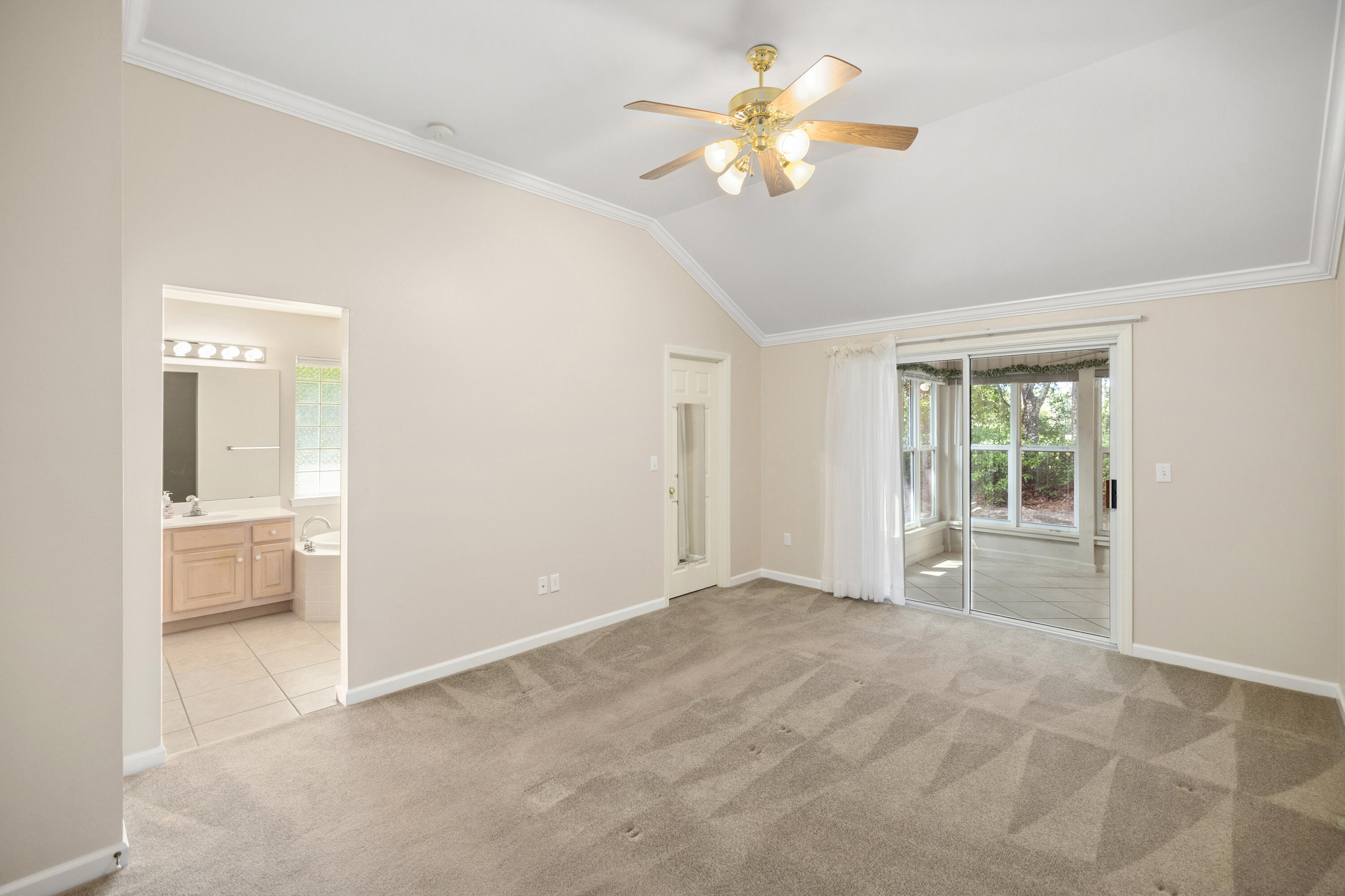 CEDAR RIDGE - Residential