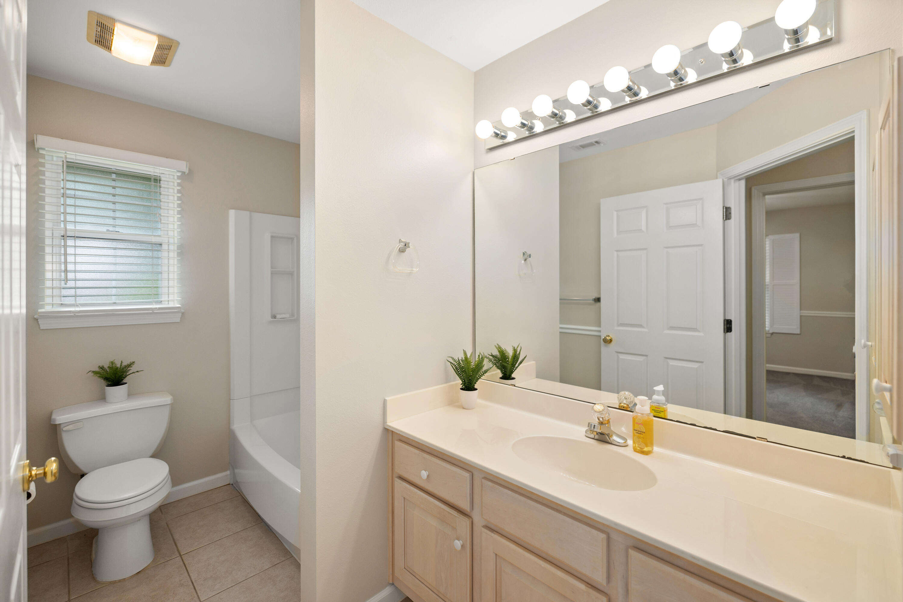 CEDAR RIDGE - Residential